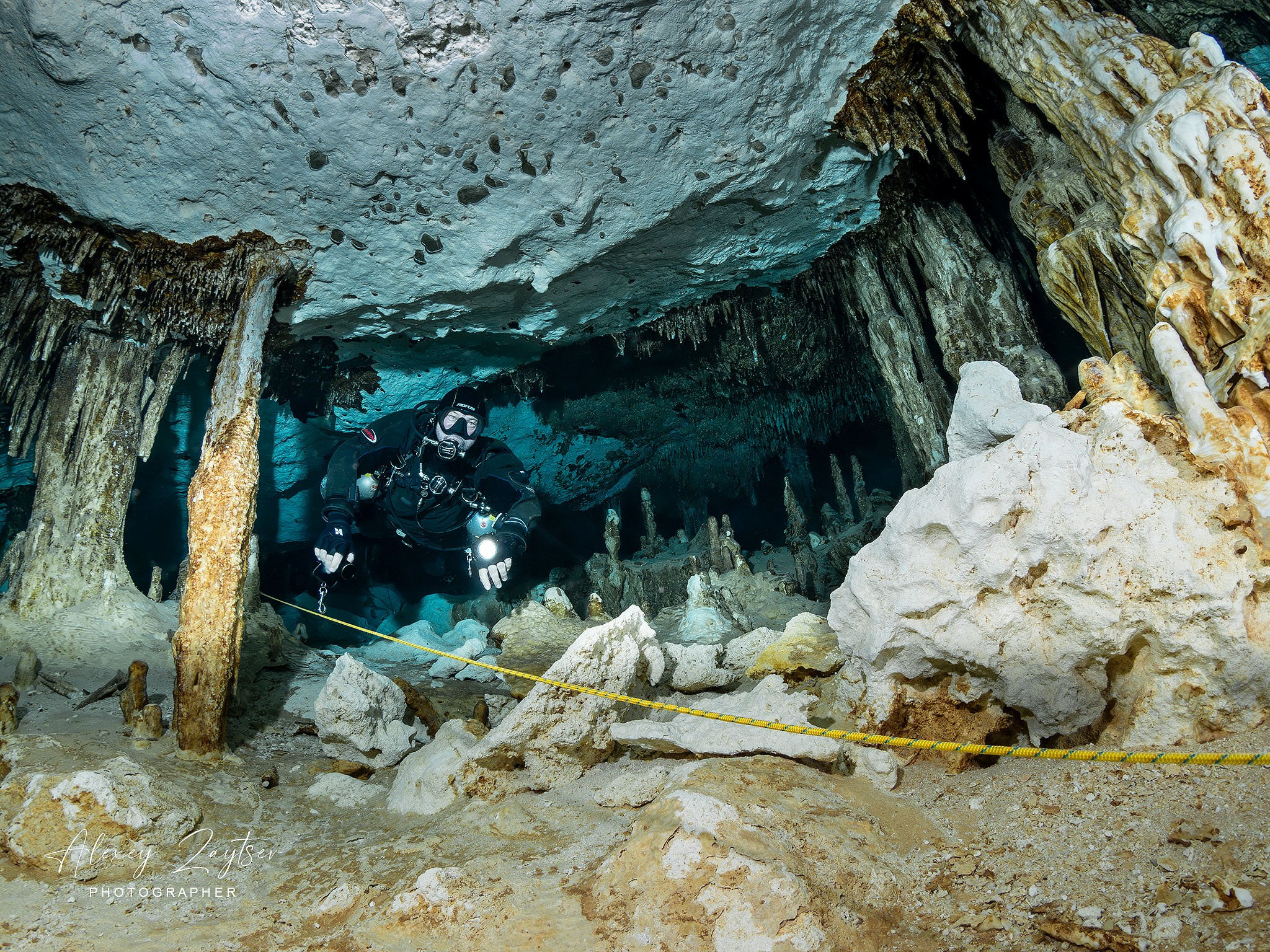 Senote. Your photographer on land and under water— Alexey Zaytsev