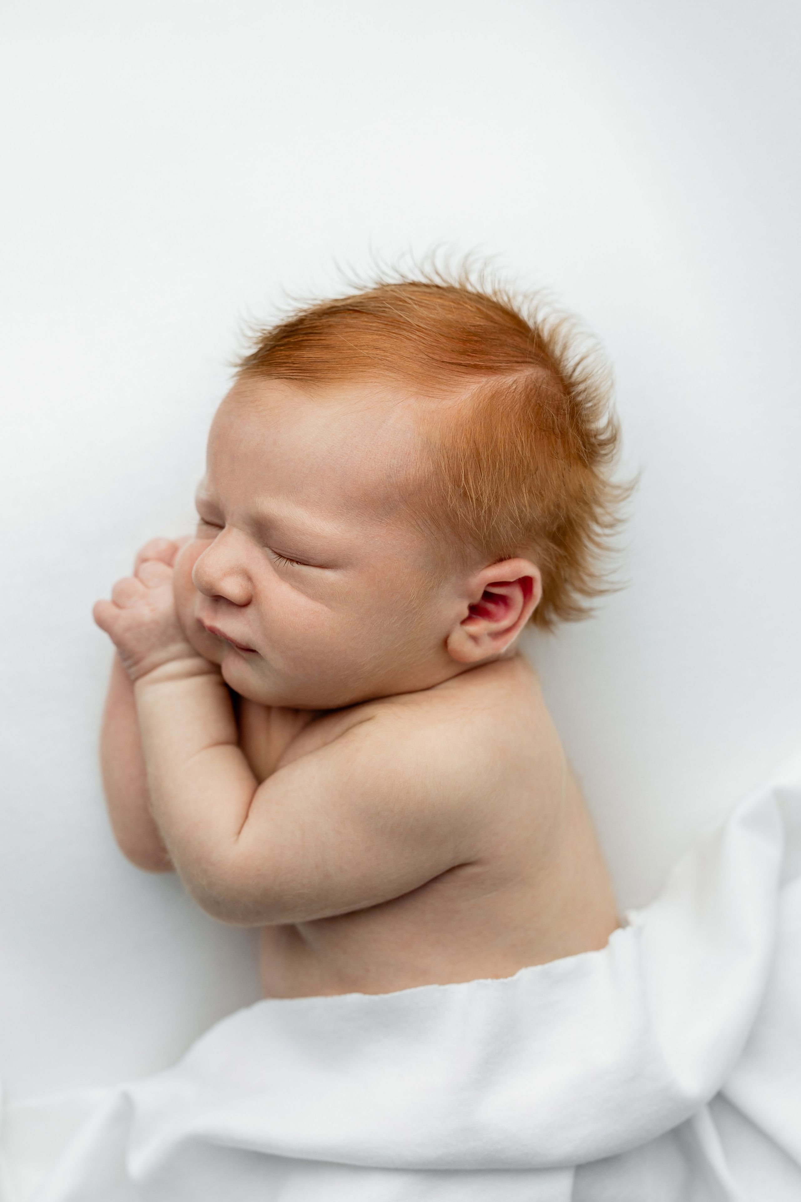 5–20 Days Newborn Photography in Toronto. Iana Banana | Toronto Maternity, Newborn & Family Photographer