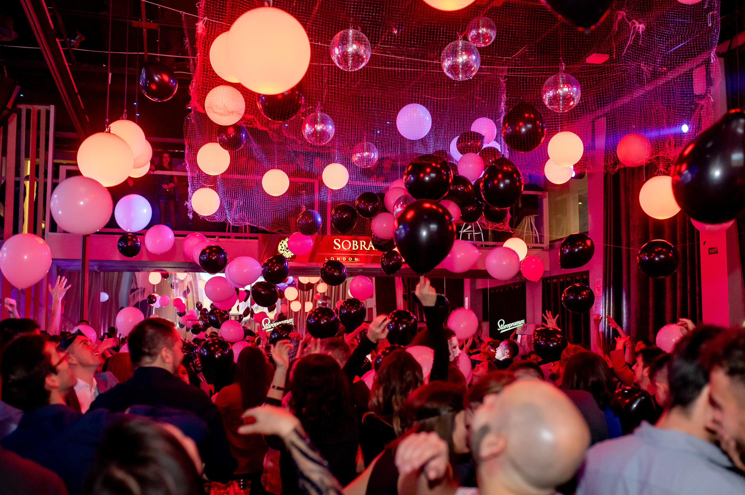 Corporate teambuilding photoshoot. Bojana Žuža, photographer in Belgrade, Serbia