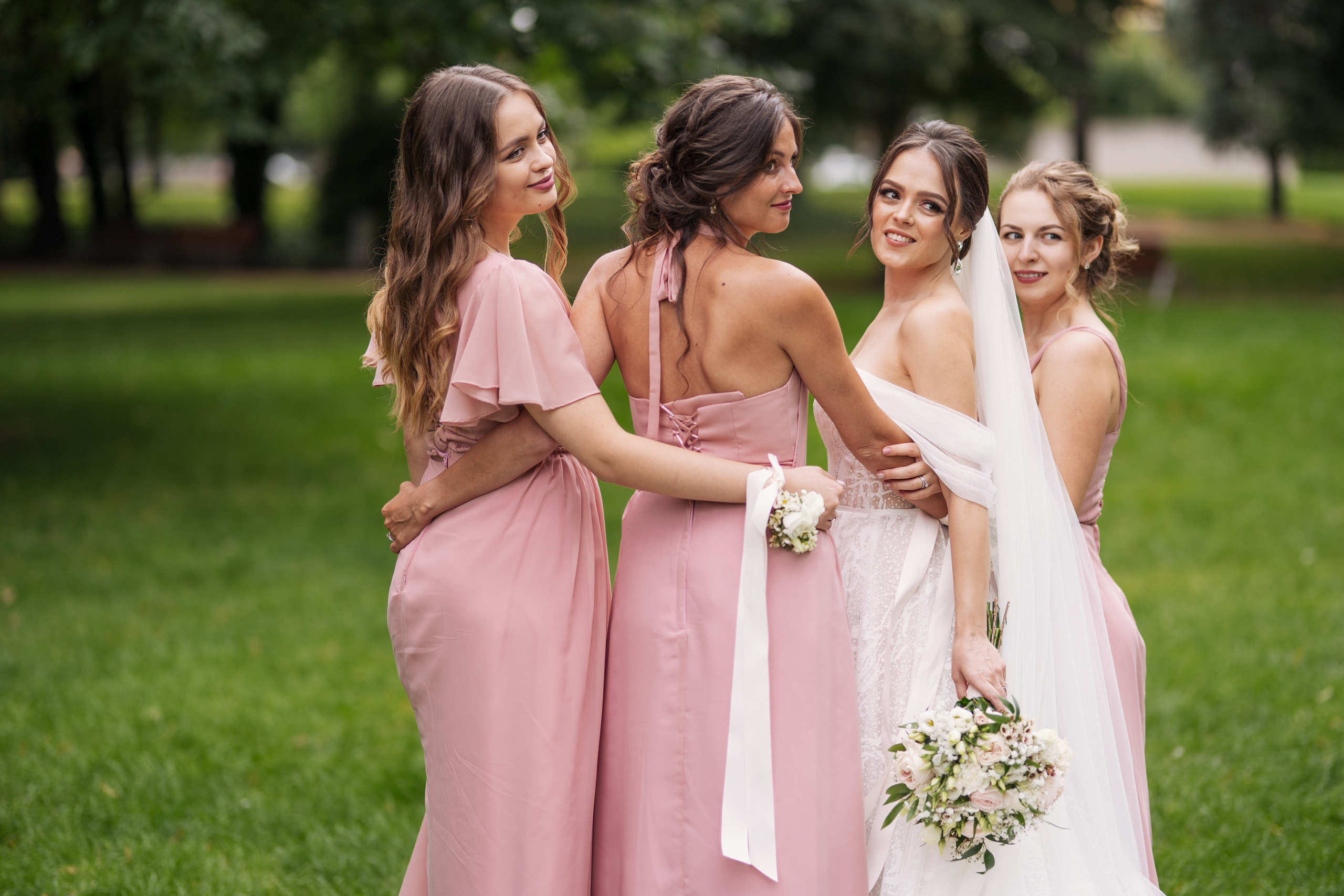 Fotógrafo de bodas en Madrid. Fotos de boda únicas y emocionantes. Fotógrafo en Madrid, España. Alyona Belyaninova