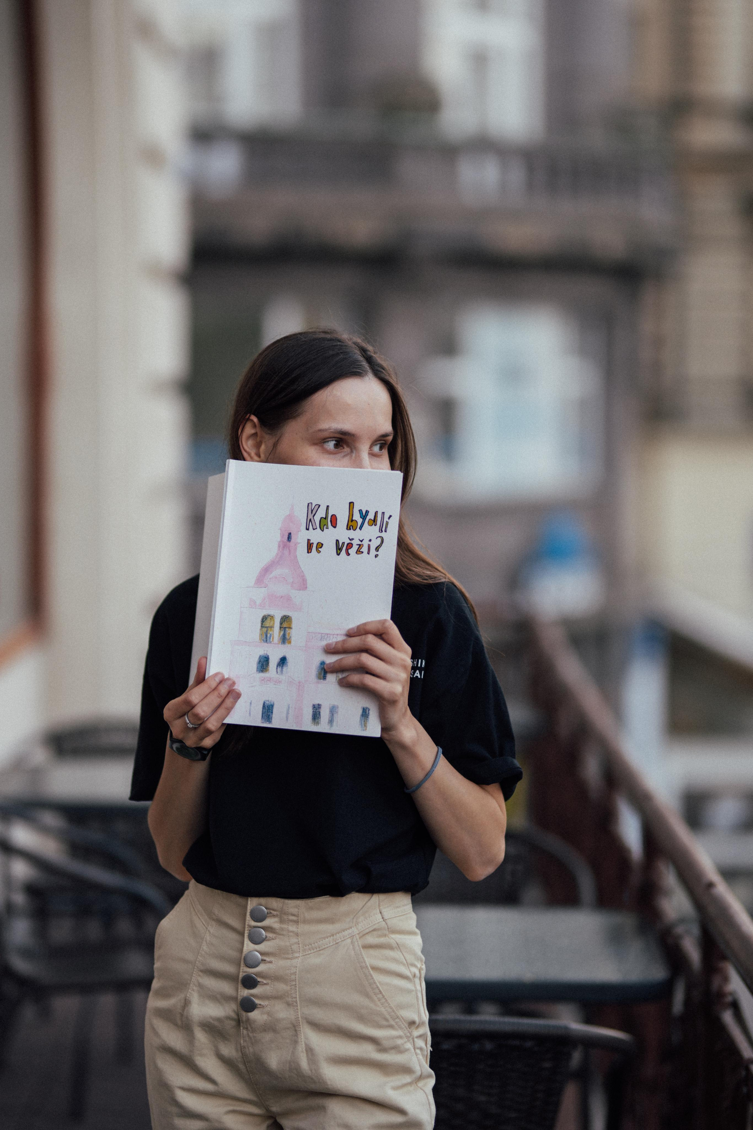 Fotografía de moda Madrid, retratos de moda Madrid, book de fotos para modelos, sesión de fotos fashion, fotografía editorial Madrid. Fotógrafo en Madrid, España. Alyona Belyaninova