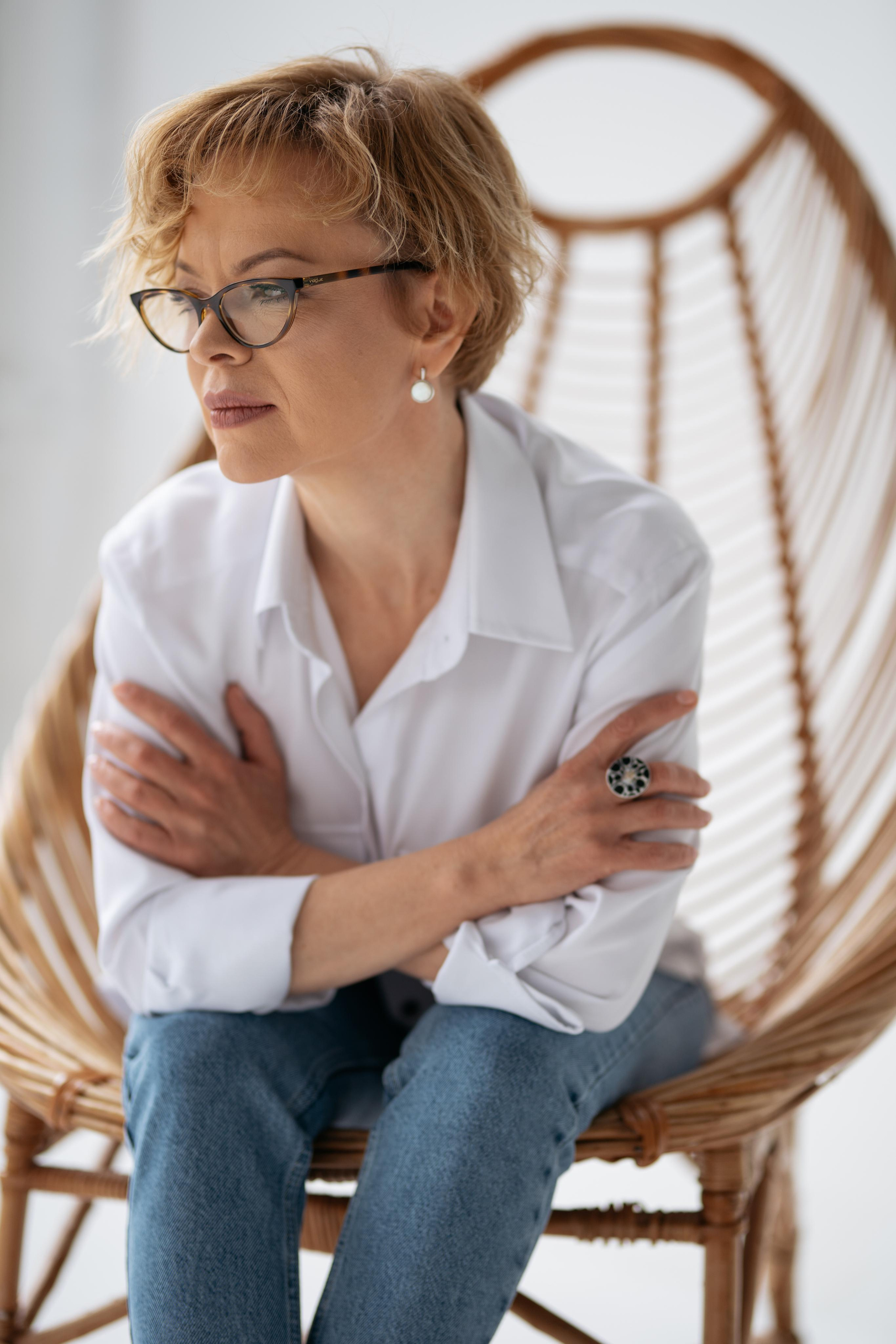 Fotografía lifestyle Madrid. sesión de fotos en estudio Madrid. sesión fotográfica individual Madrid. Fotógrafo en Madrid, España. Alyona Belyaninova