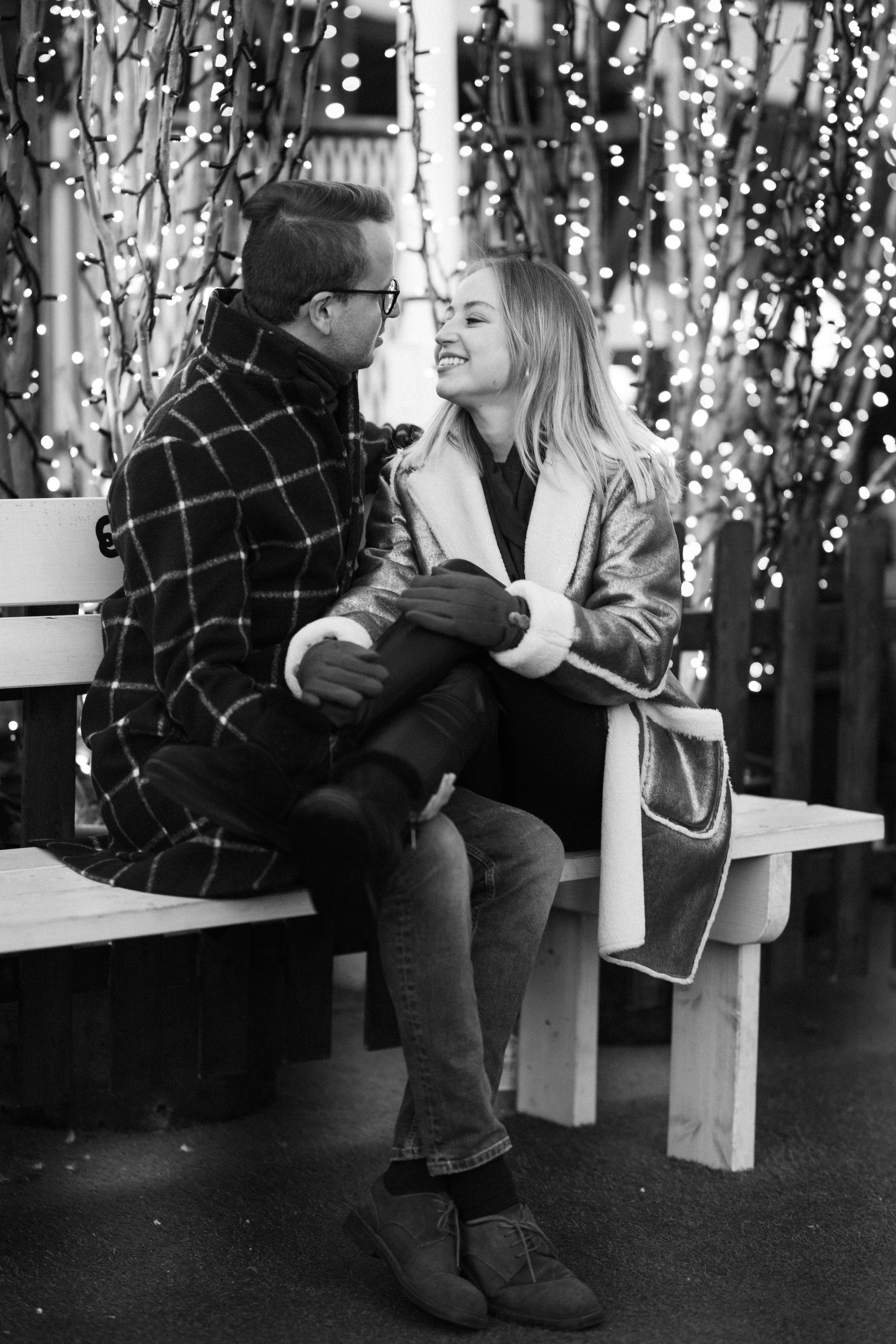 Christmas couple photo shooting Madrid. Photographer in Madrid, Spain. Alyona Belyaninova