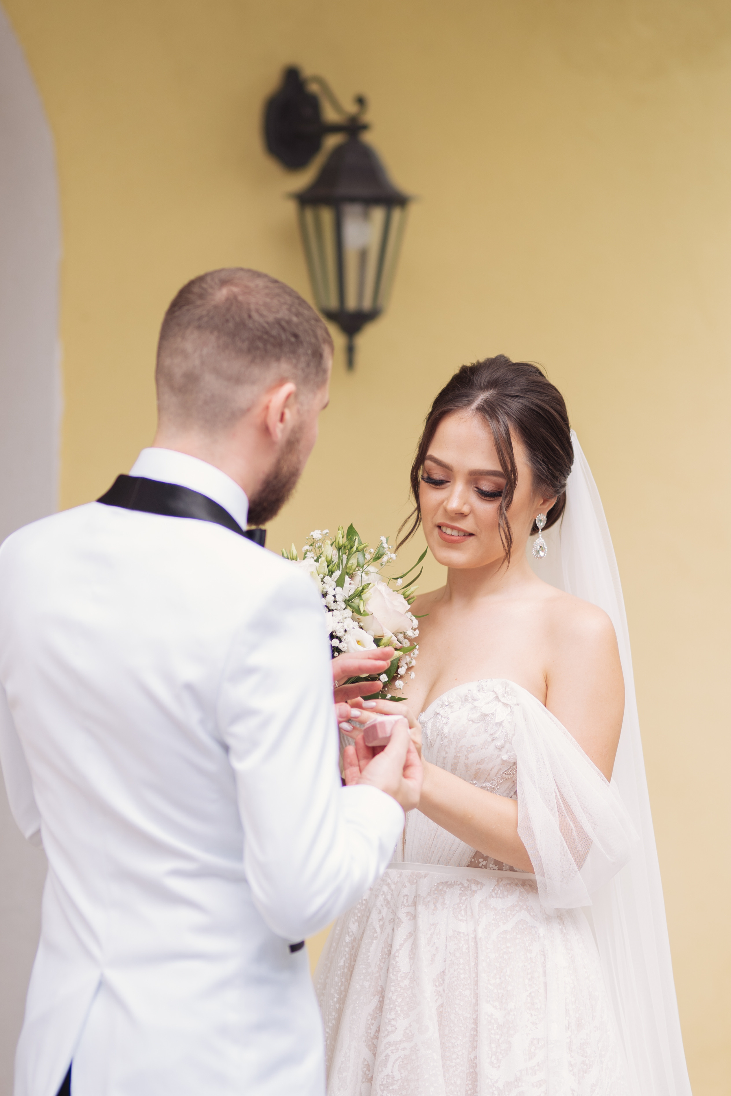 Fotógrafo de bodas en Madrid. Fotos de boda únicas y emocionantes. Fotógrafo en Madrid, España. Alyona Belyaninova