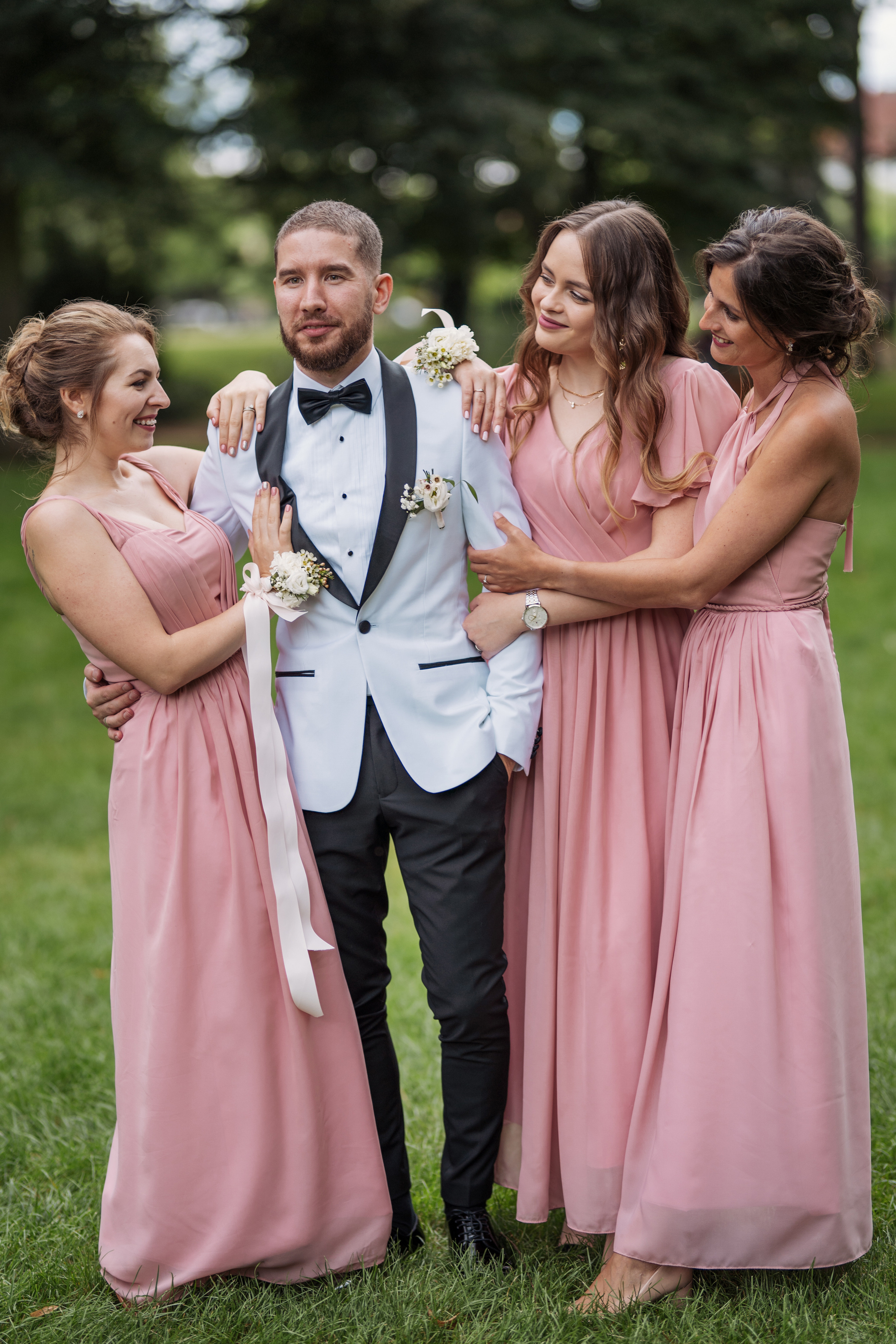 Fotógrafo de bodas en Madrid. Fotos de boda únicas y emocionantes. Fotógrafo en Madrid, España. Alyona Belyaninova