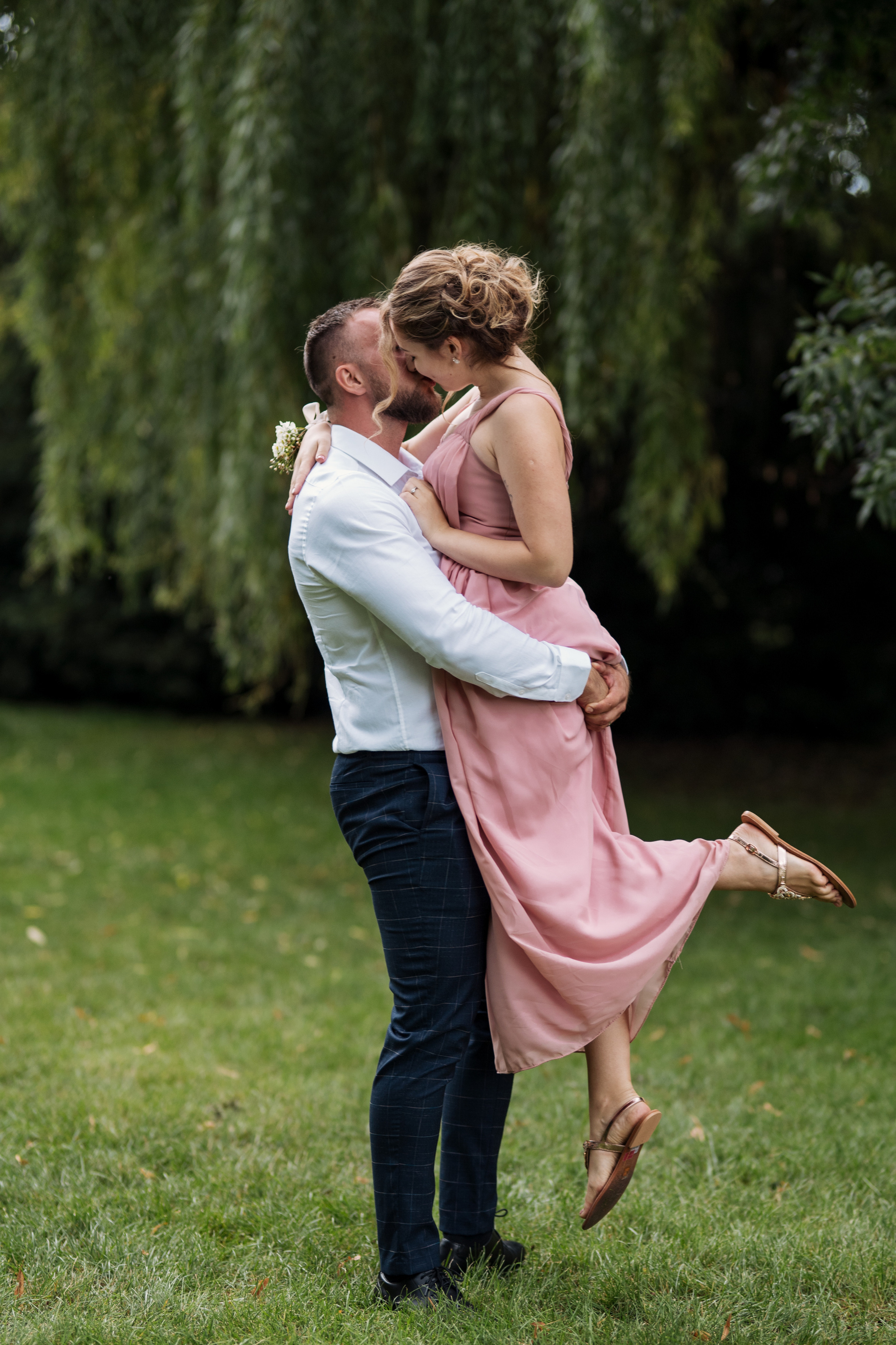 Fotógrafo de bodas en Madrid. Fotos de boda únicas y emocionantes. Fotógrafo en Madrid, España. Alyona Belyaninova