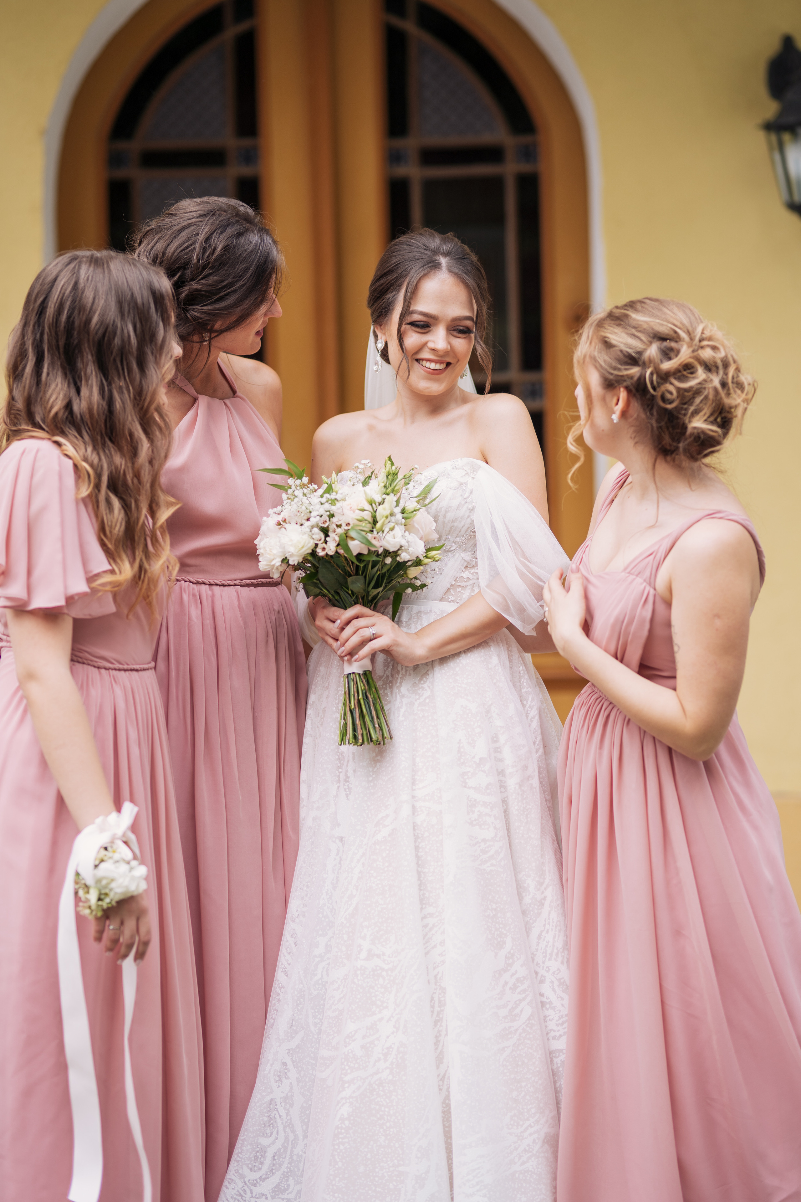 Fotógrafo de bodas en Madrid. Fotos de boda únicas y emocionantes. Fotógrafo en Madrid, España. Alyona Belyaninova