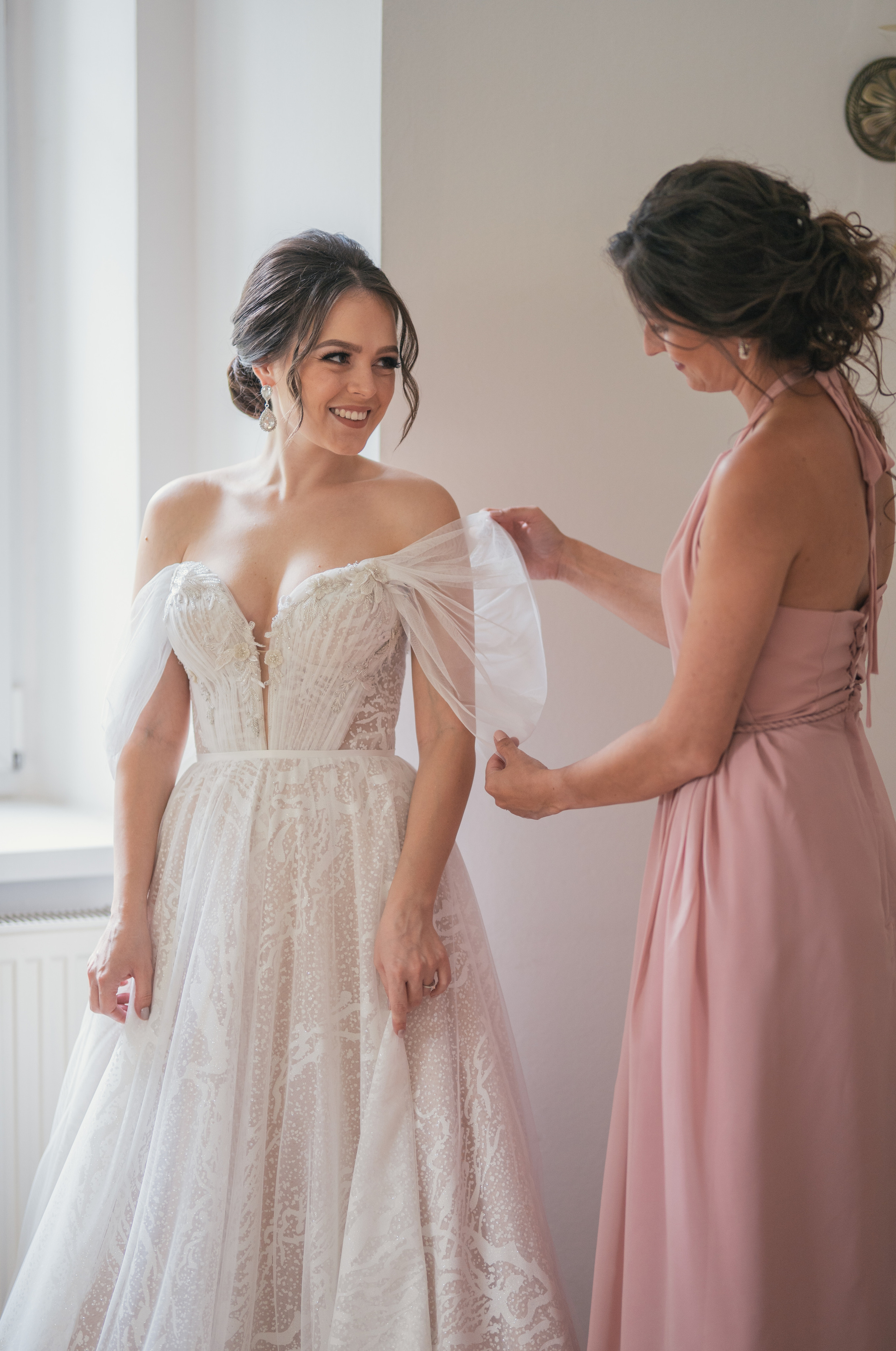 Fotógrafo de bodas en Madrid. Fotos de boda únicas y emocionantes. Fotógrafo en Madrid, España. Alyona Belyaninova