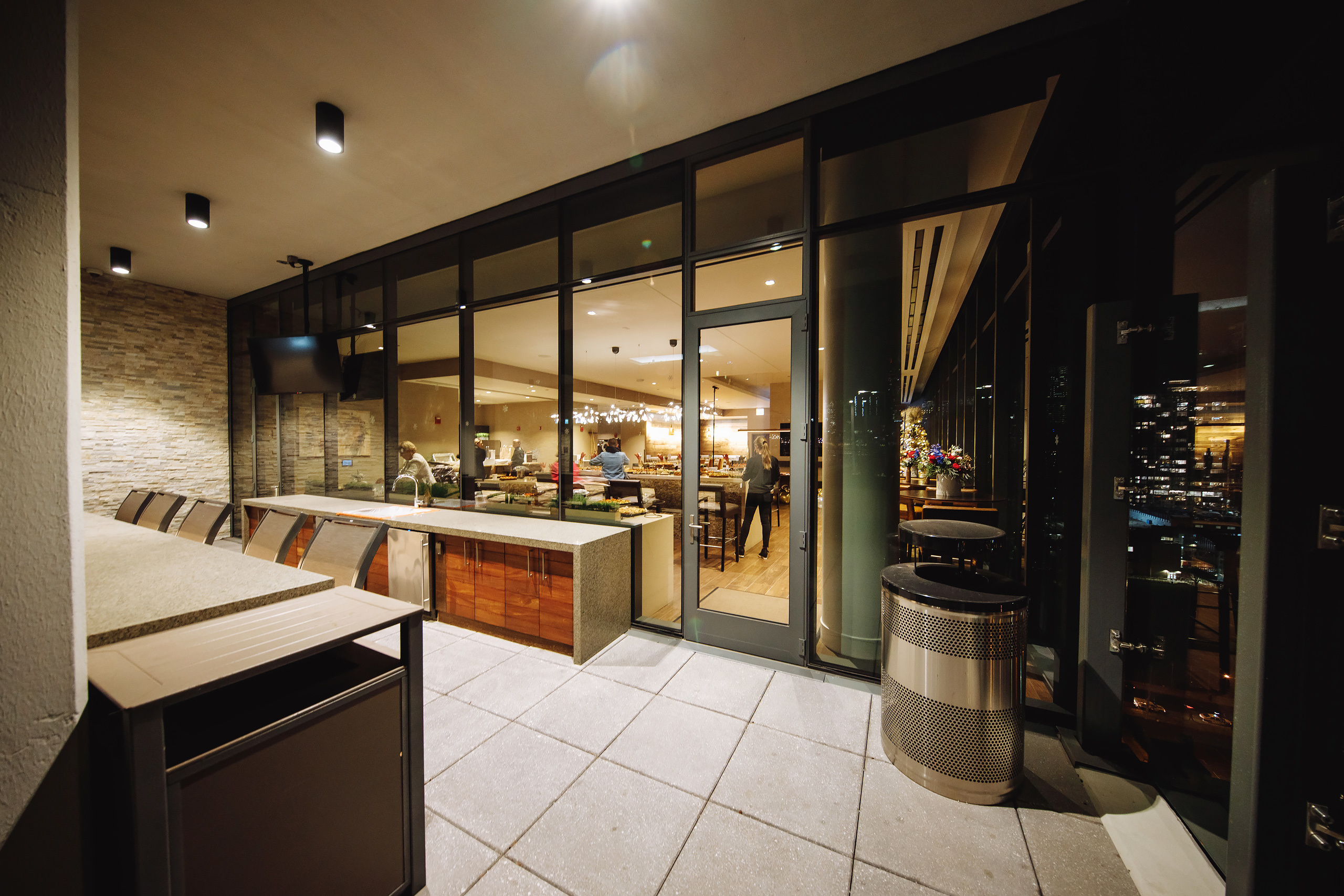 Deymar Insurance Agency. Wedding family event photographer in Chicago Nick Yushevich