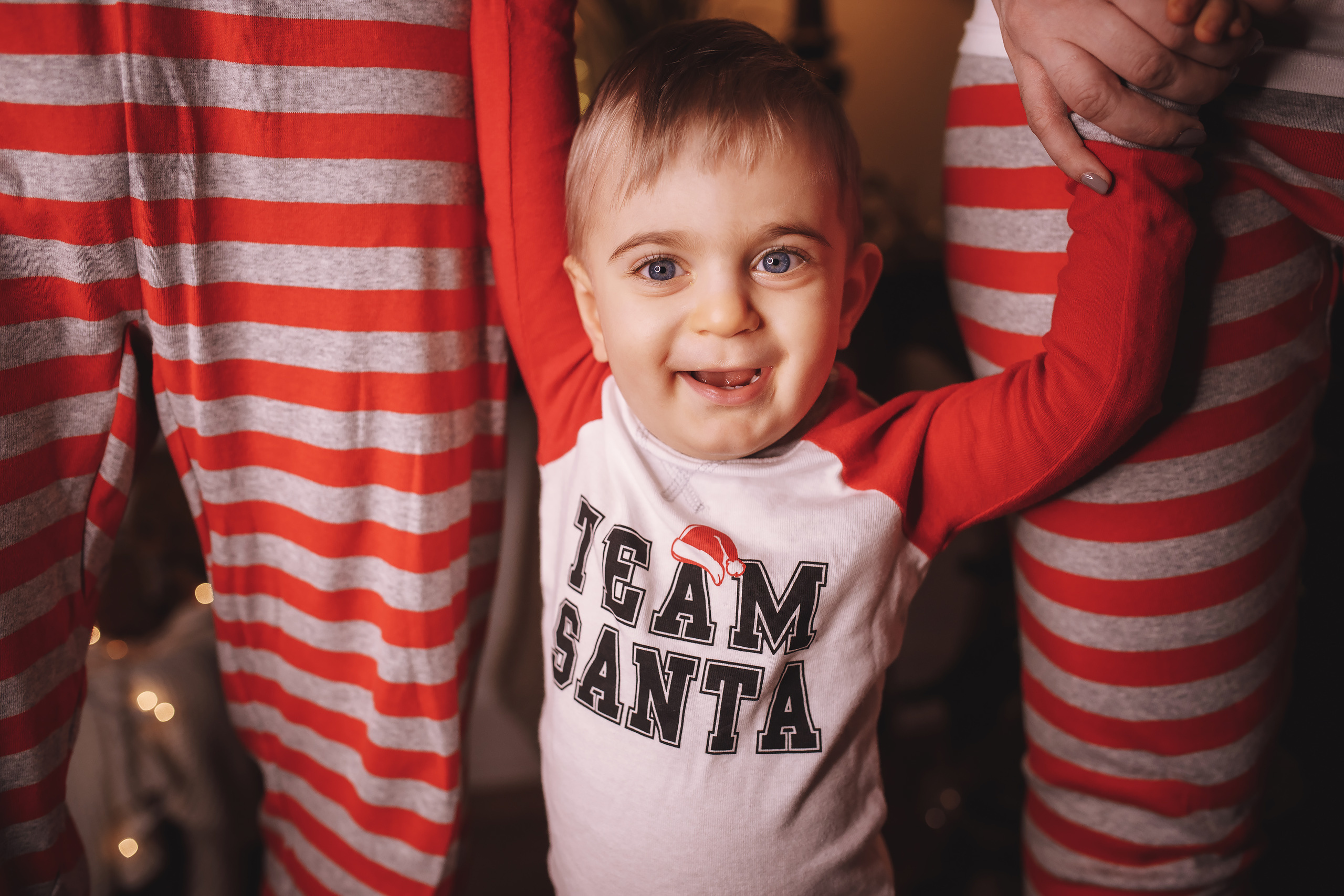 12.10.2019 Christmas Family Photoshoot 16. Wedding family event photographer in Chicago Nick Yushevich