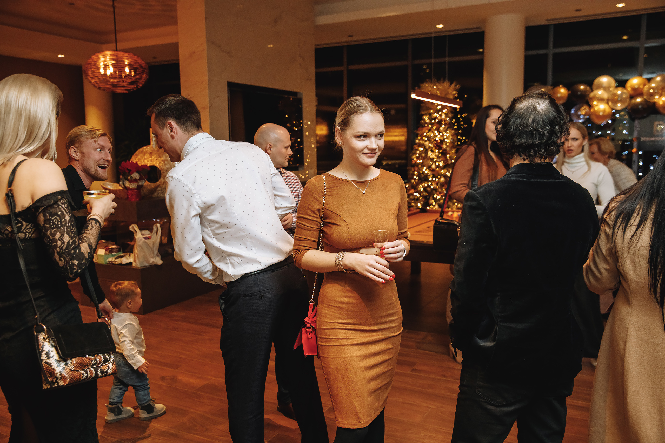 Deymar Insurance Agency. Wedding family event photographer in Chicago Nick Yushevich