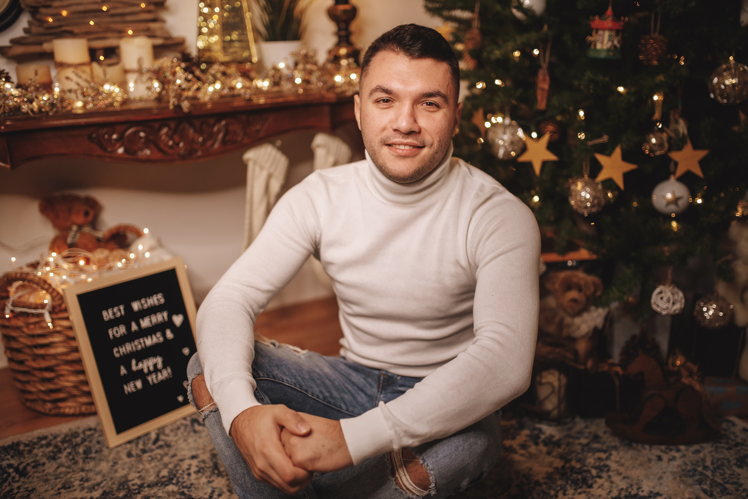 12.14.2019 Christmas Family Photoshoot 19. Wedding family event photographer in Chicago Nick Yushevich