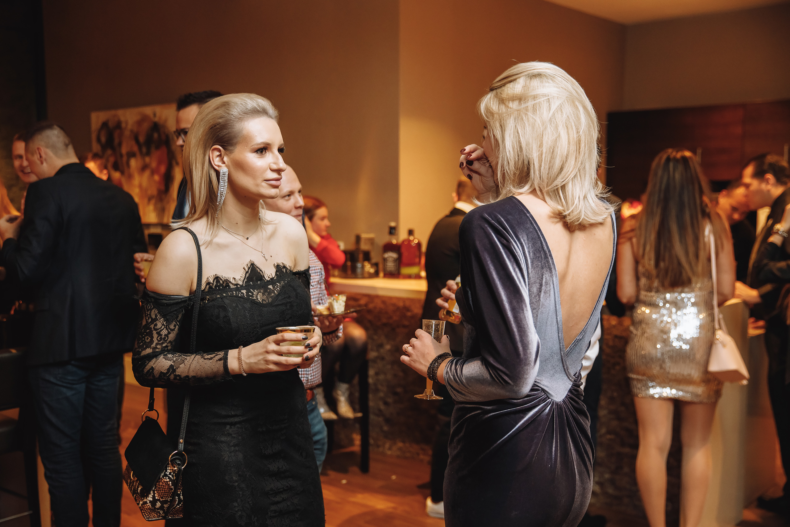 Deymar Insurance Agency. Wedding family event photographer in Chicago Nick Yushevich