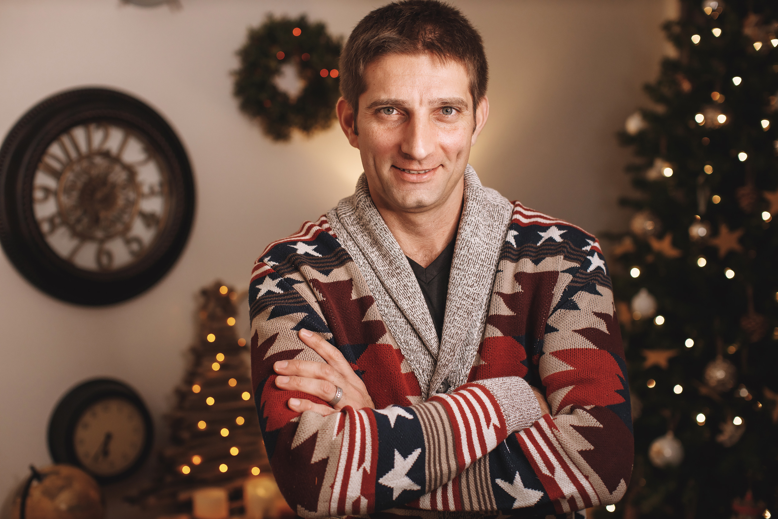 12.10.2019 Christmas Family Photoshoot 16. Wedding family event photographer in Chicago Nick Yushevich