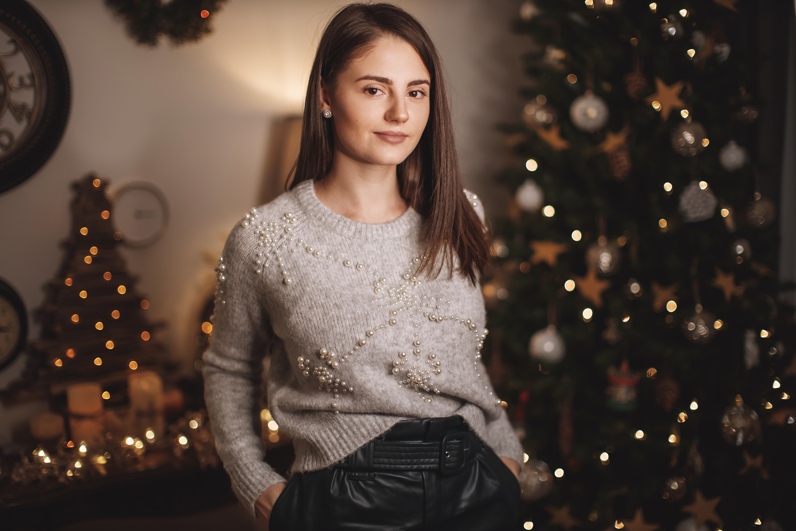 12.14.2019 Christmas Family Photoshoot 21. Wedding family event photographer in Chicago Nick Yushevich