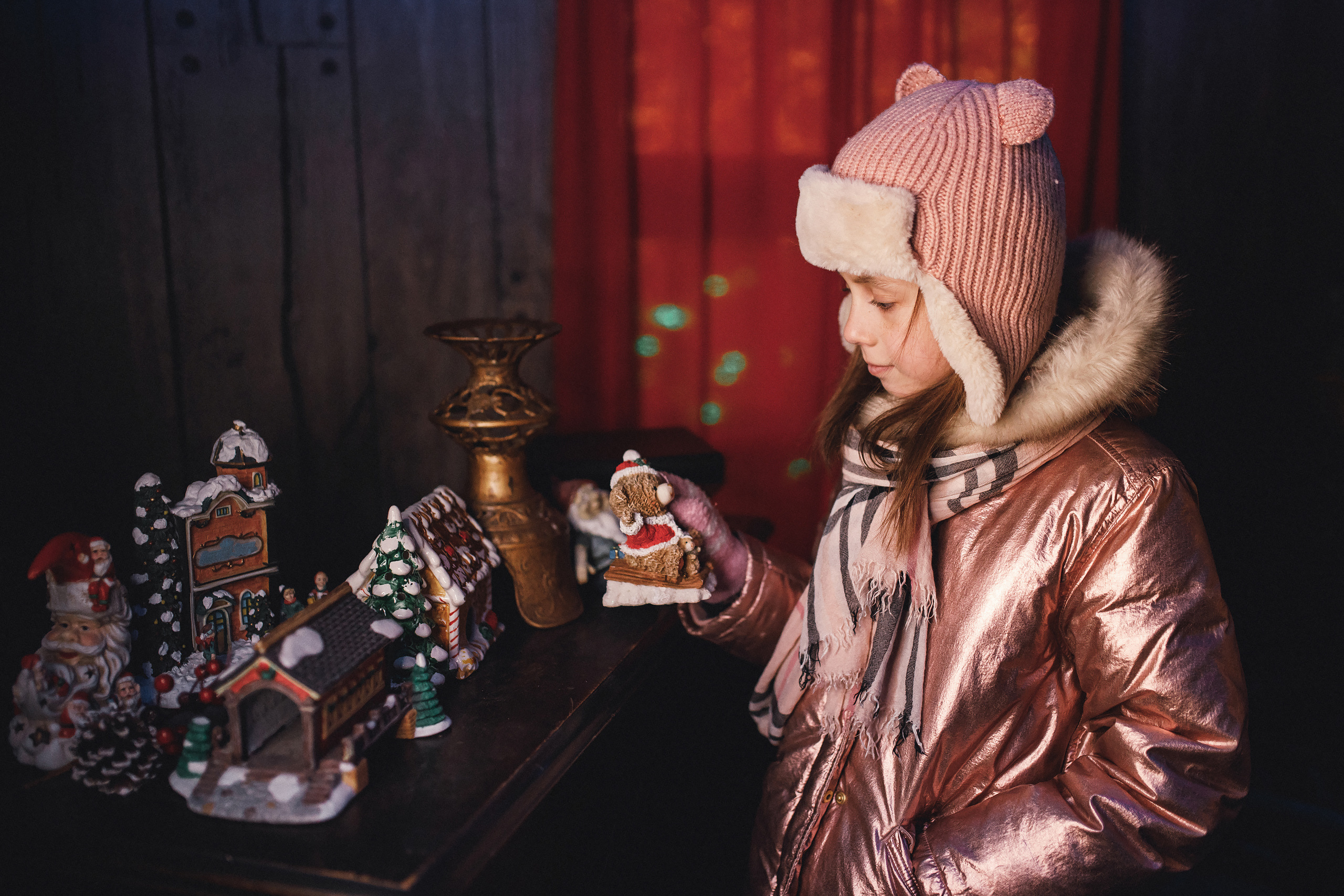 12.15.2019 Christmas Family Photoshoot. Wedding family event photographer in Chicago Nick Yushevich