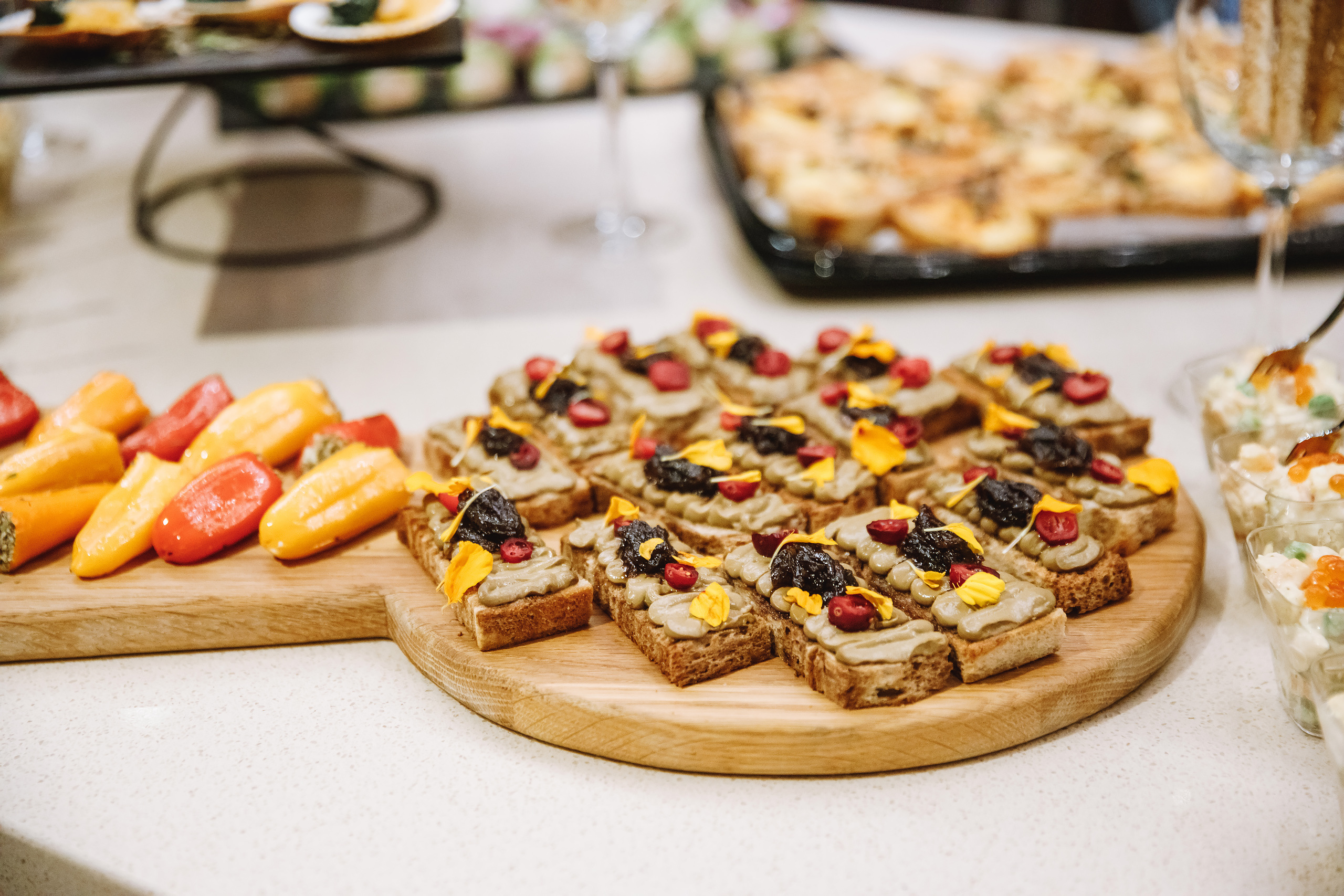 Deymar Insurance Agency. Wedding family event photographer in Chicago Nick Yushevich