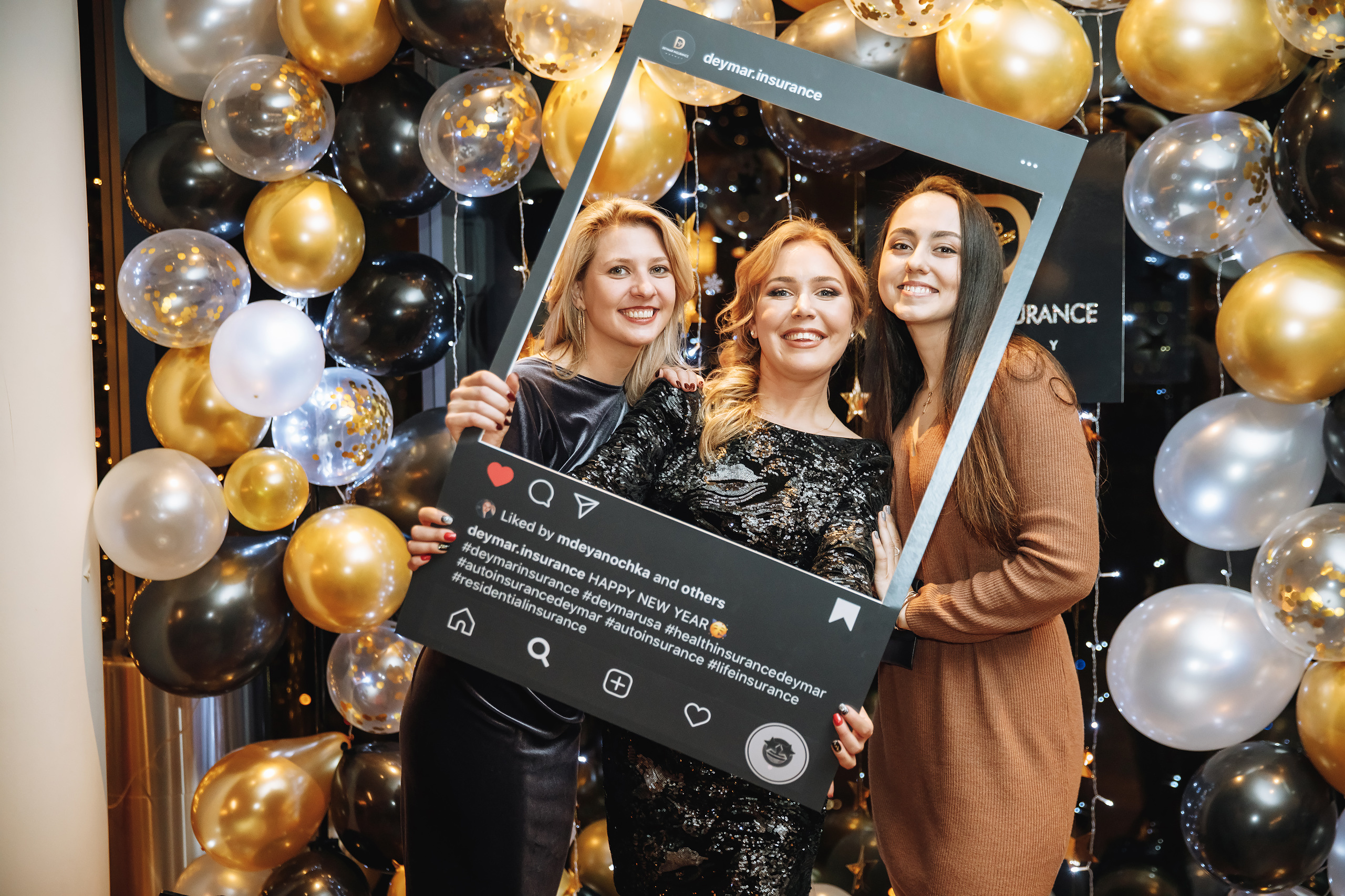 Deymar Insurance Agency. Wedding family event photographer in Chicago Nick Yushevich