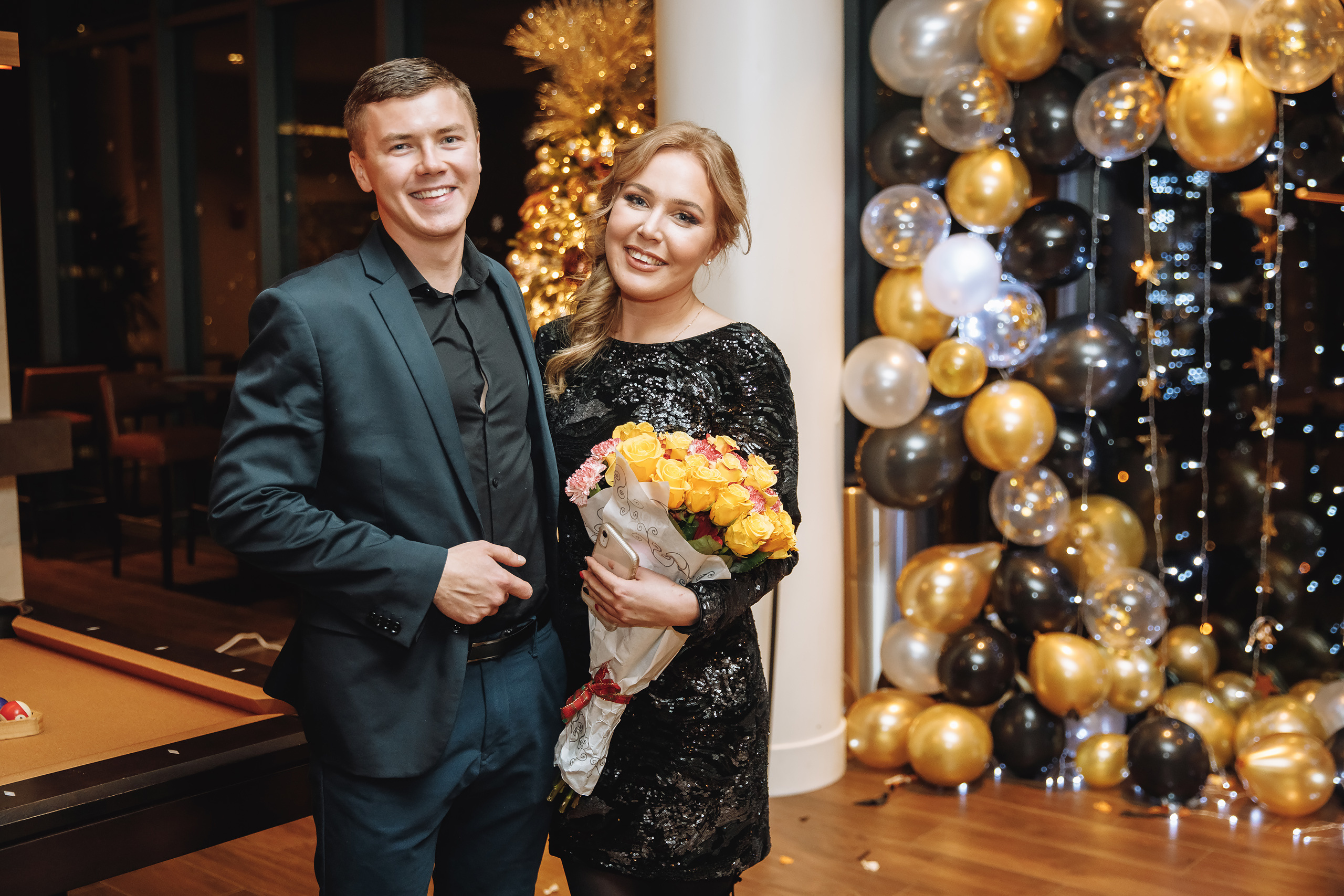 Deymar Insurance Agency. Wedding family event photographer in Chicago Nick Yushevich