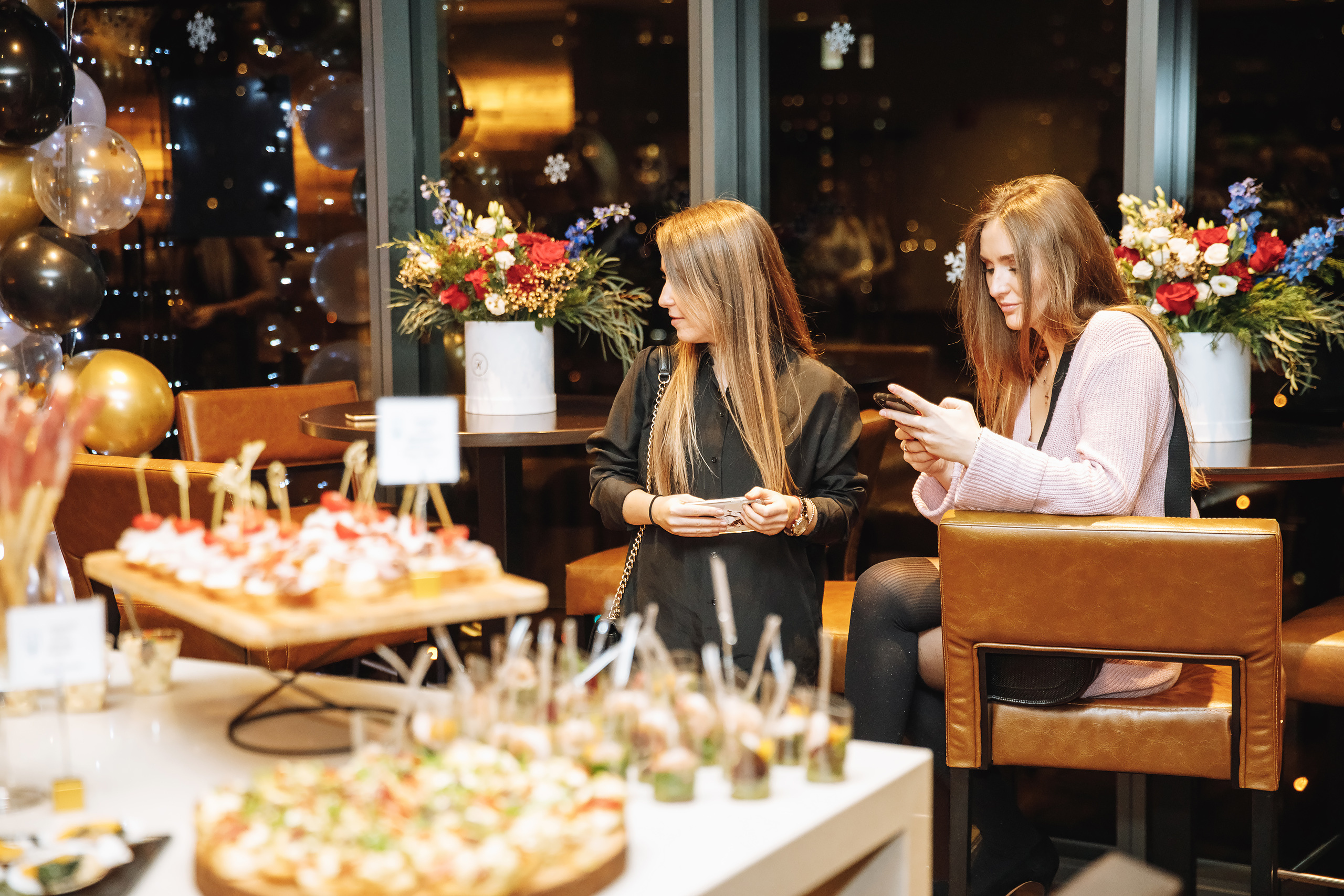 Deymar Insurance Agency. Wedding family event photographer in Chicago Nick Yushevich