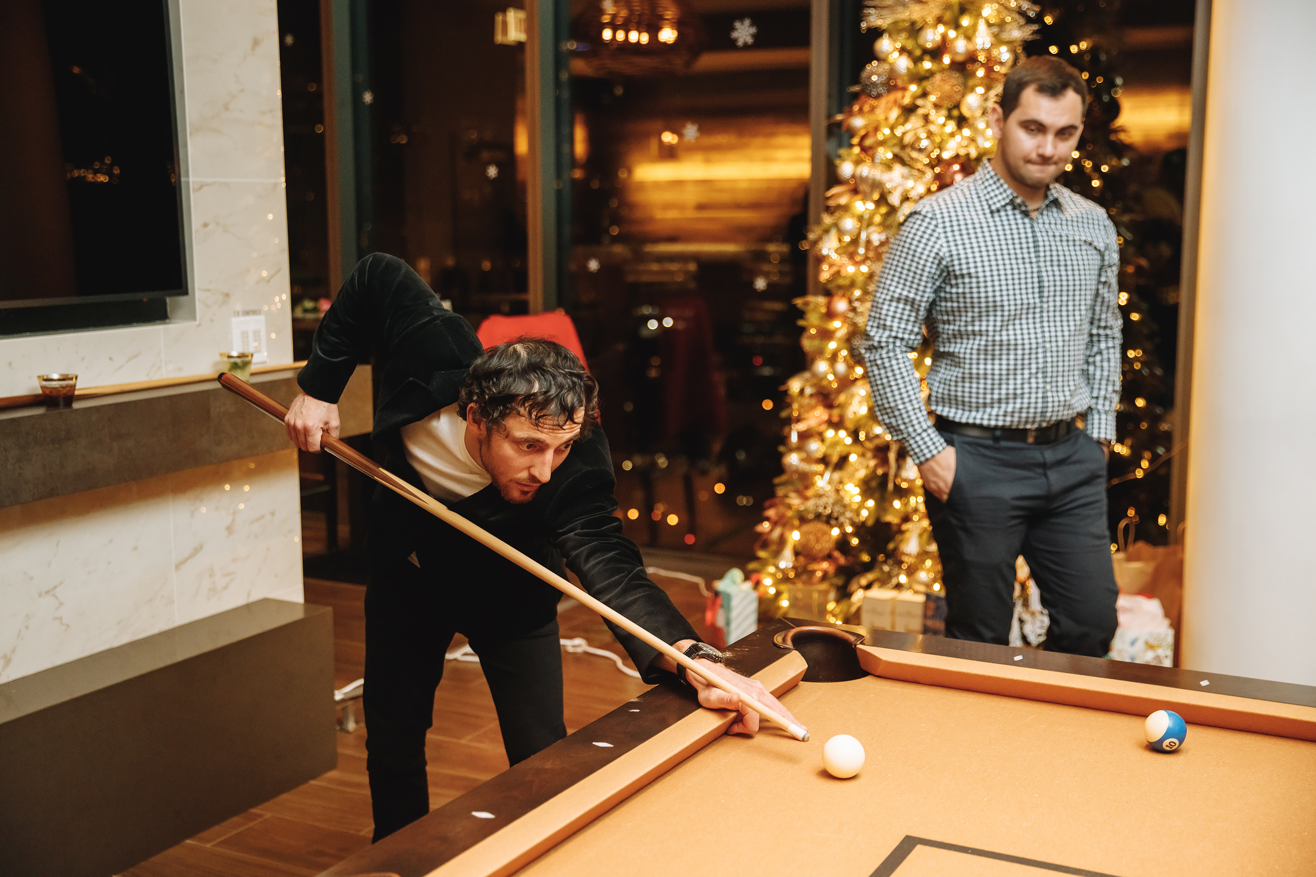 Deymar Insurance Agency. Wedding family event photographer in Chicago Nick Yushevich