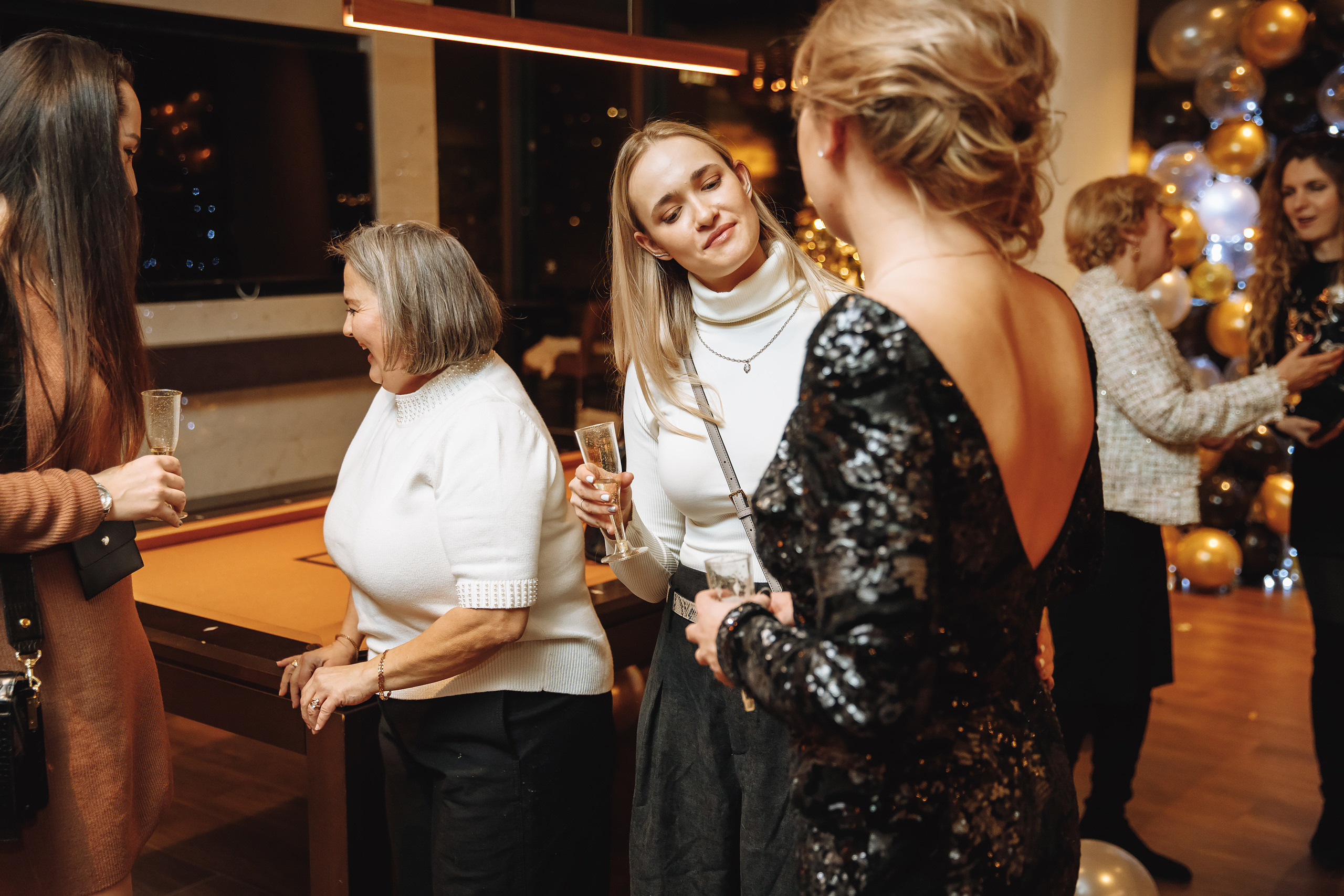 Deymar Insurance Agency. Wedding family event photographer in Chicago Nick Yushevich