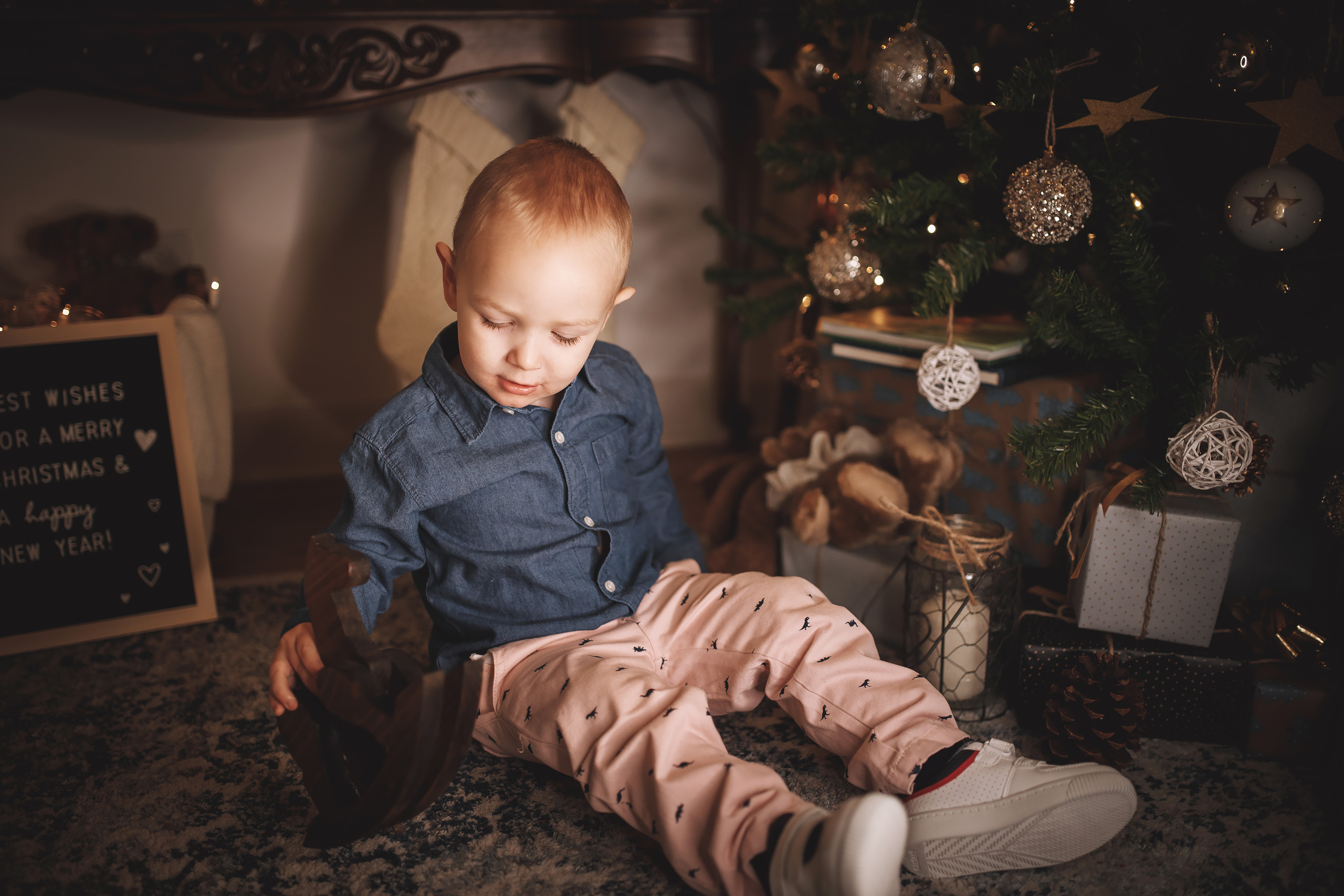 12.14.2019 Christmas Family Photoshoot 22. Wedding family event photographer in Chicago Nick Yushevich