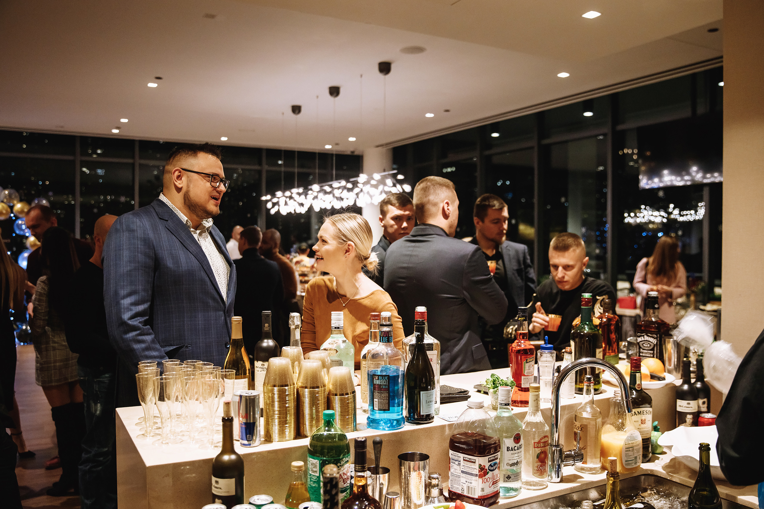 Deymar Insurance Agency. Wedding family event photographer in Chicago Nick Yushevich