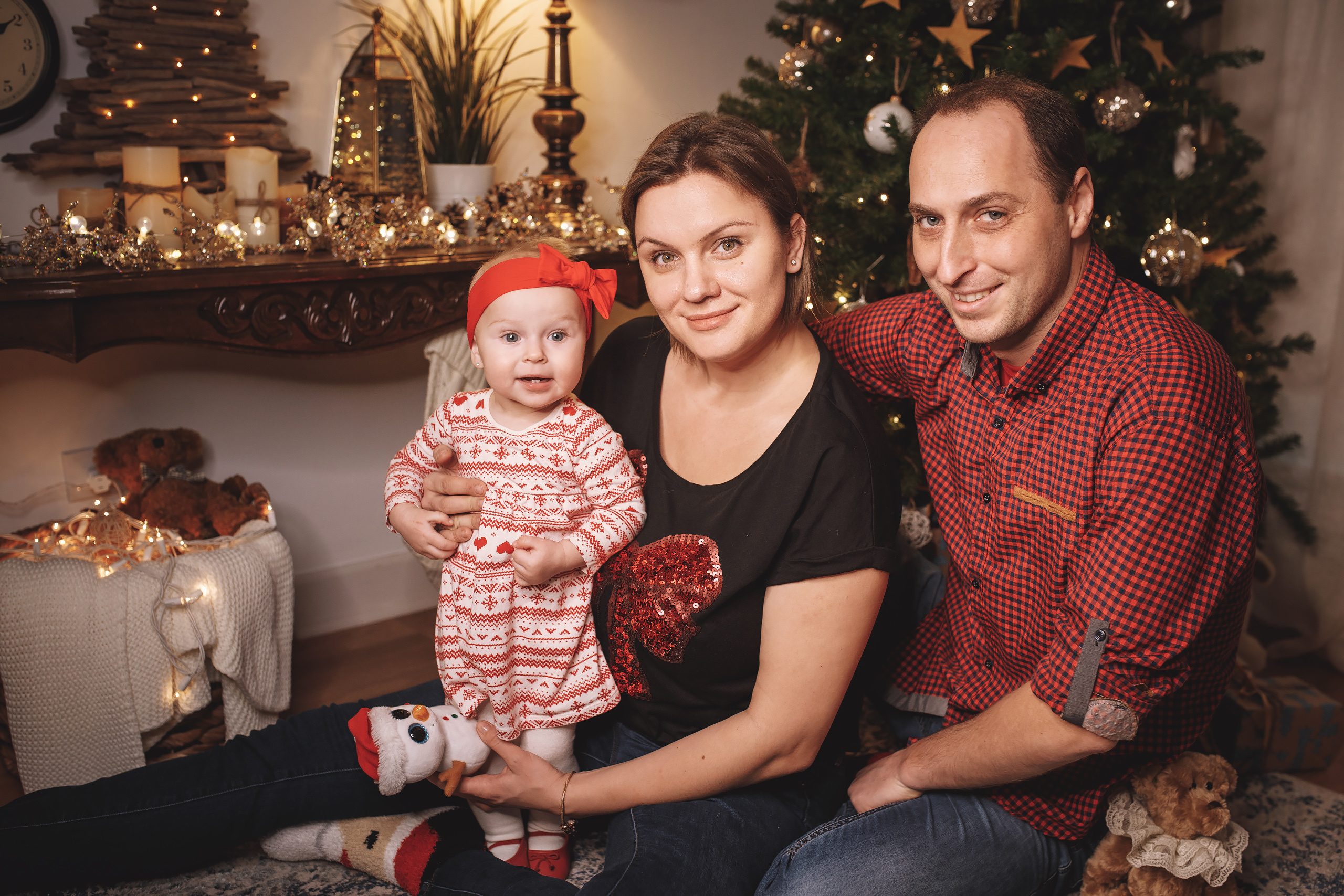 12.14.2019 Christmas Family Photoshoot 20. Wedding family event photographer in Chicago Nick Yushevich