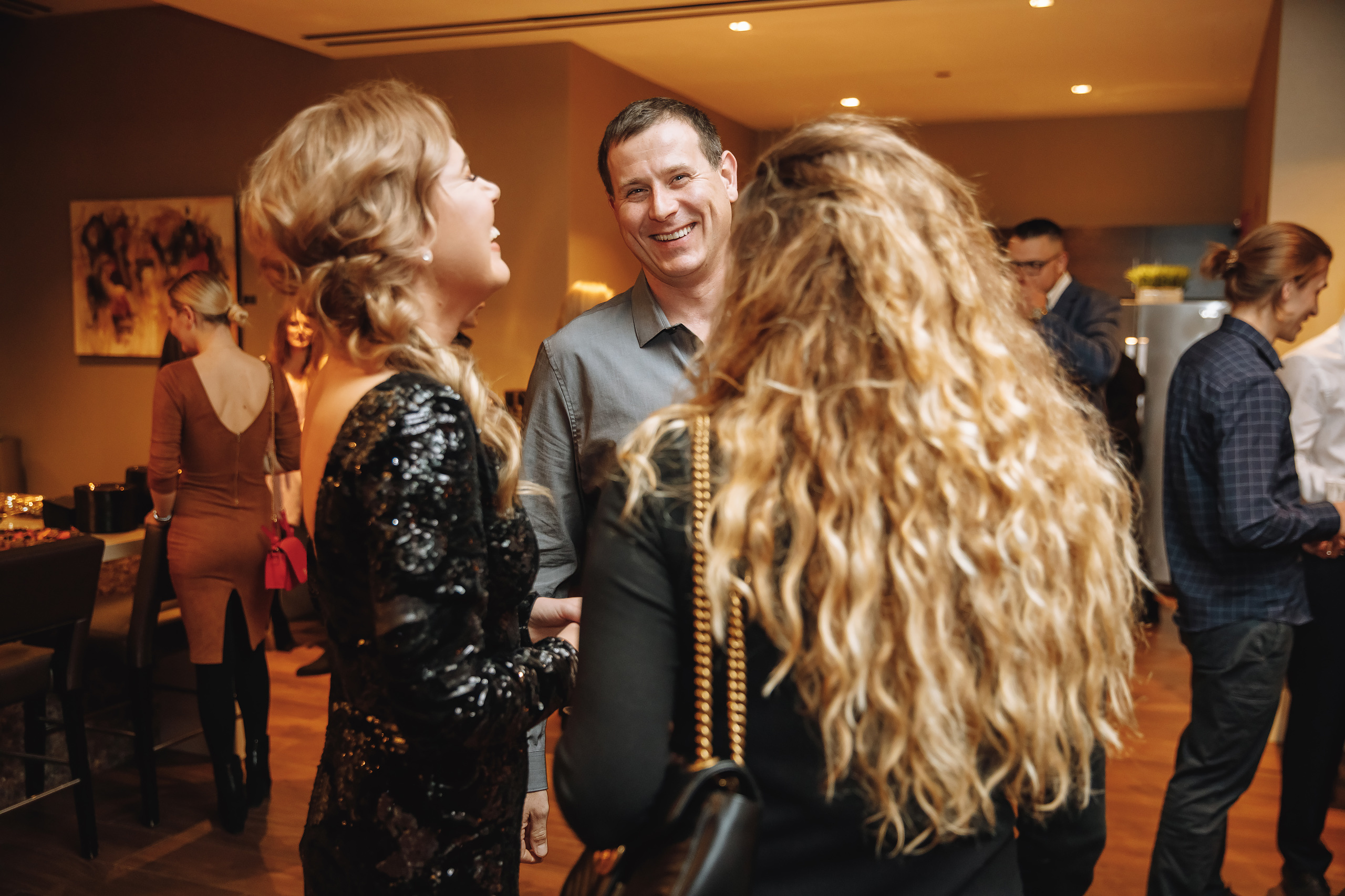 Deymar Insurance Agency. Wedding family event photographer in Chicago Nick Yushevich