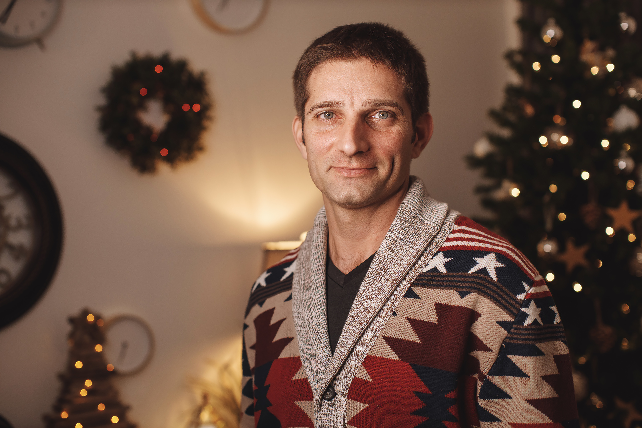 12.10.2019 Christmas Family Photoshoot 16. Wedding family event photographer in Chicago Nick Yushevich