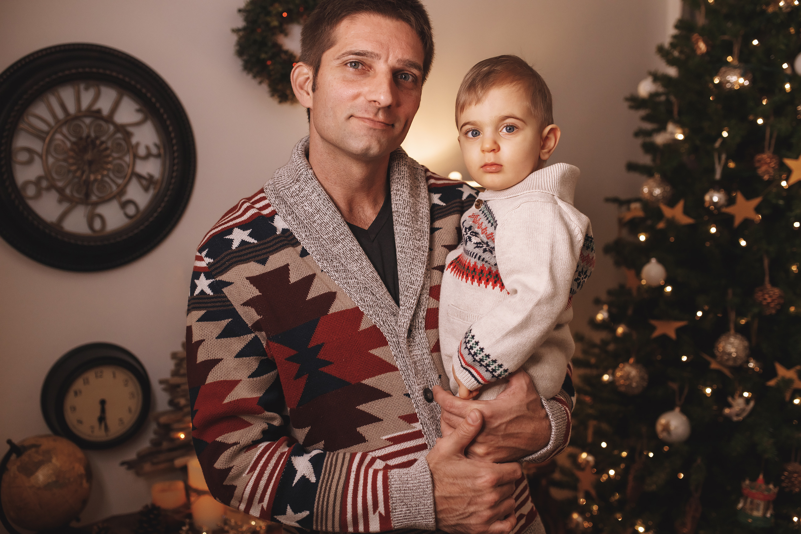 12.10.2019 Christmas Family Photoshoot 16. Wedding family event photographer in Chicago Nick Yushevich