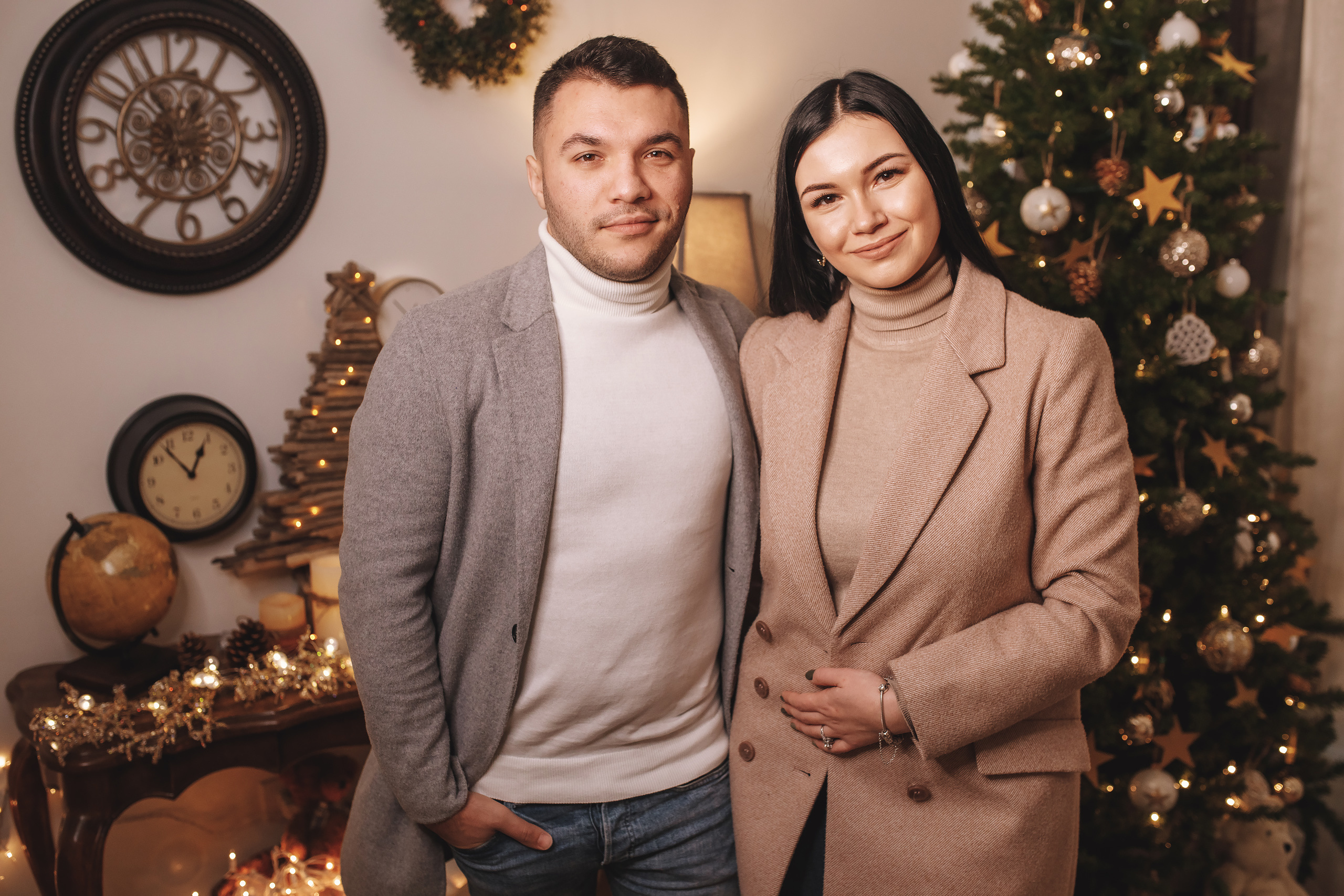 12.14.2019 Christmas Family Photoshoot 19. Wedding family event photographer in Chicago Nick Yushevich