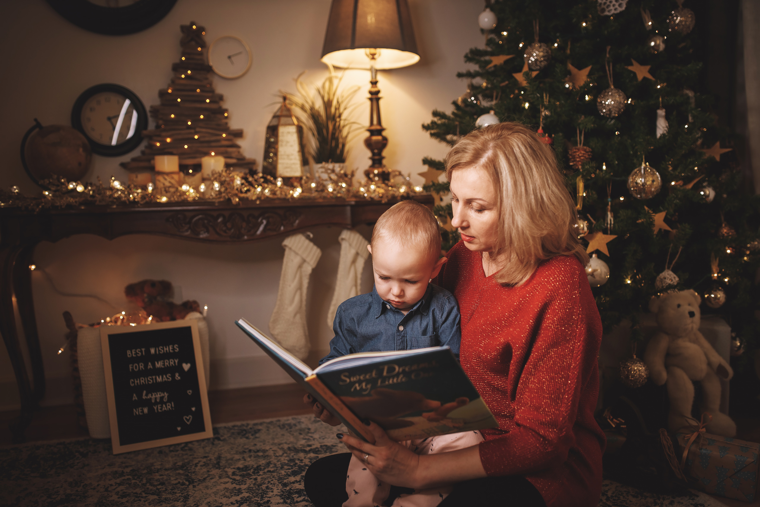 12.14.2019 Christmas Family Photoshoot 22. Wedding family event photographer in Chicago Nick Yushevich