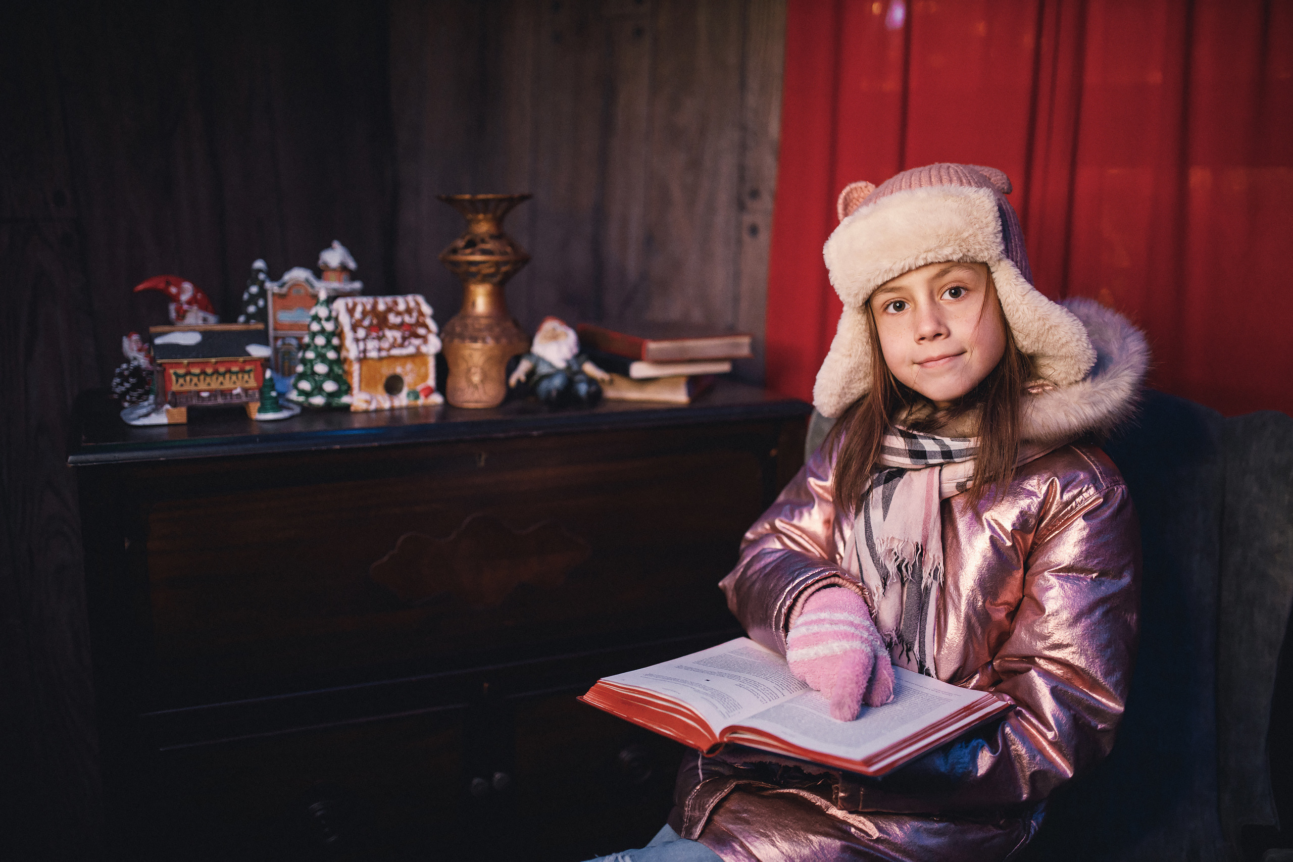 12.15.2019 Christmas Family Photoshoot. Wedding family event photographer in Chicago Nick Yushevich