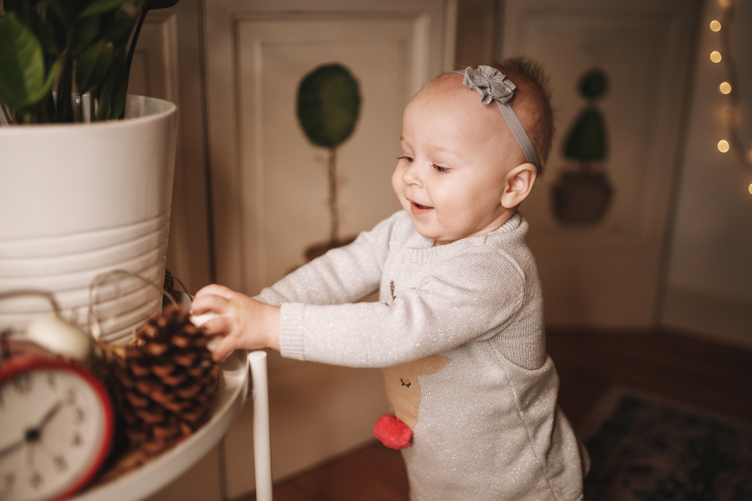 12.14.2019 Christmas Family Photoshoot 20. Wedding family event photographer in Chicago Nick Yushevich