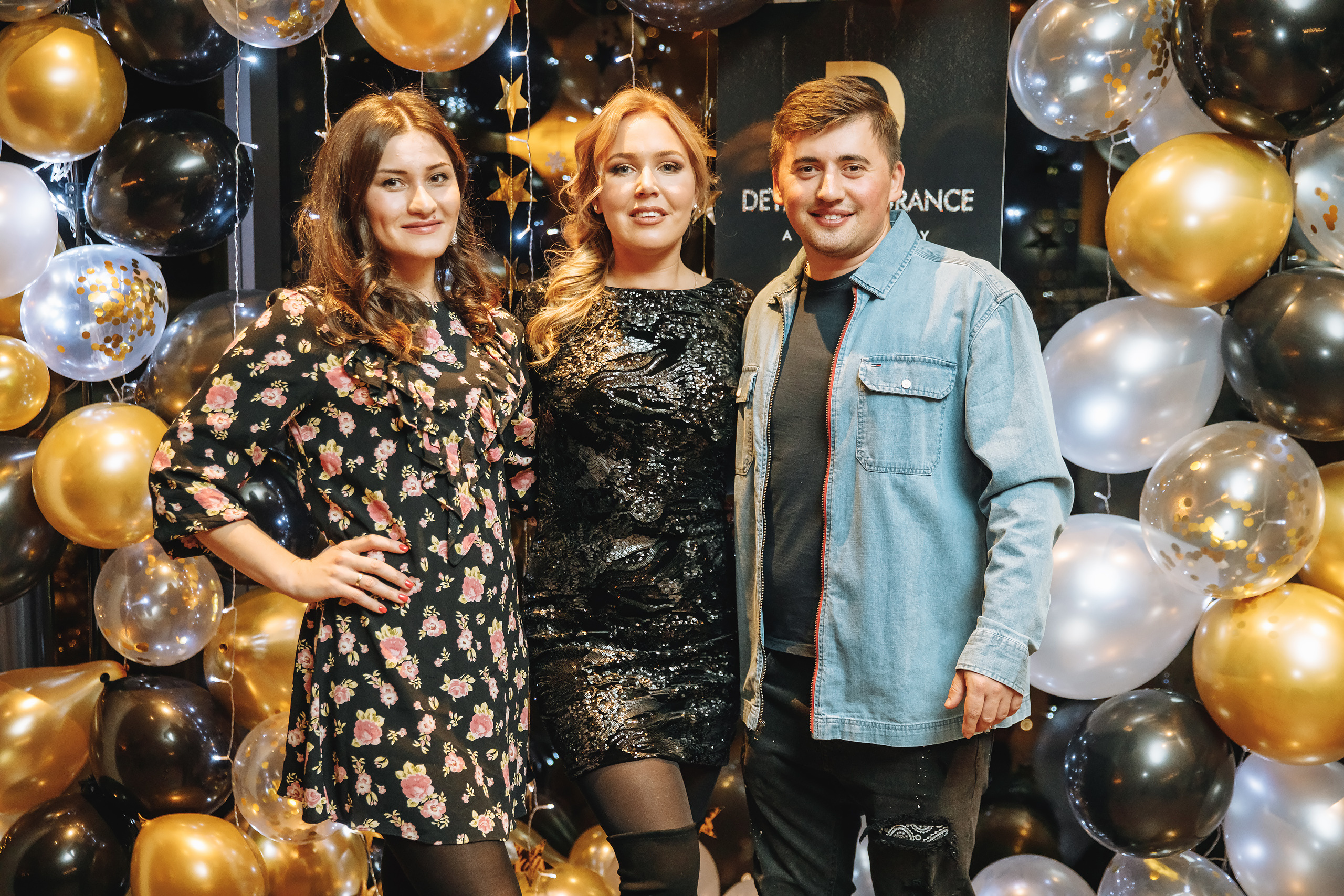 Deymar Insurance Agency. Wedding family event photographer in Chicago Nick Yushevich