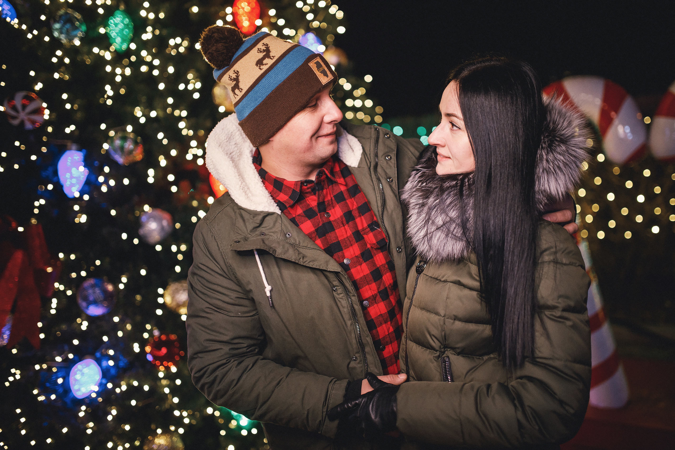 12.15.2019 Christmas Family Photoshoot. Wedding family event photographer in Chicago Nick Yushevich