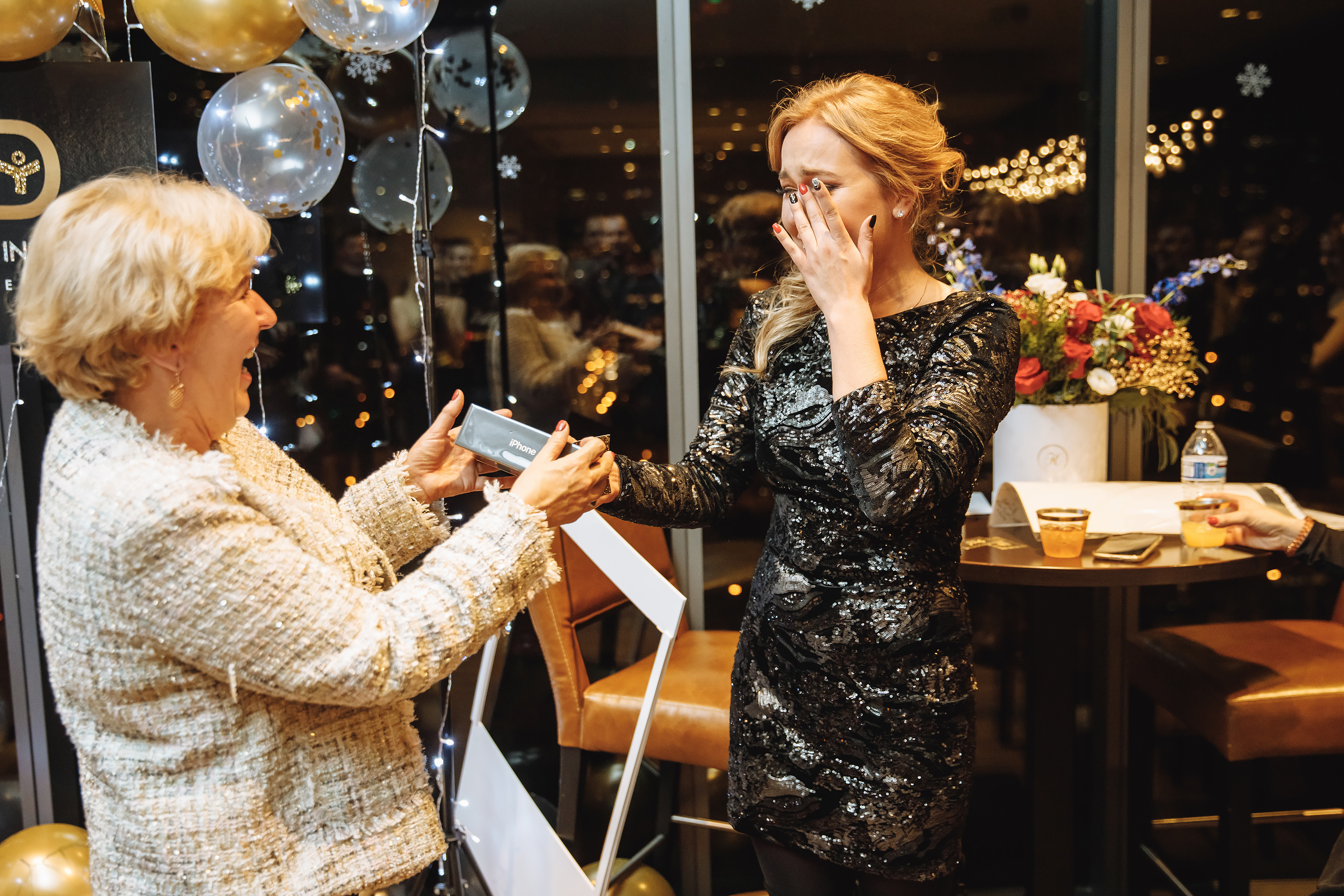 Deymar Insurance Agency. Wedding family event photographer in Chicago Nick Yushevich