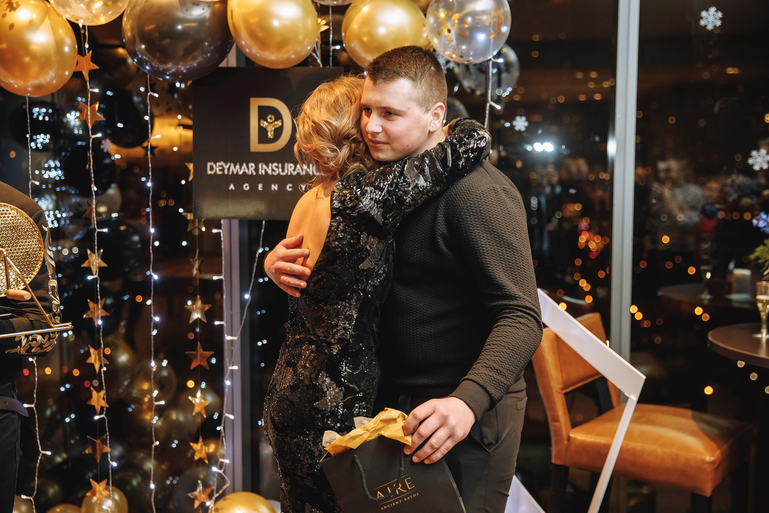 Deymar Insurance Agency. Wedding family event photographer in Chicago Nick Yushevich