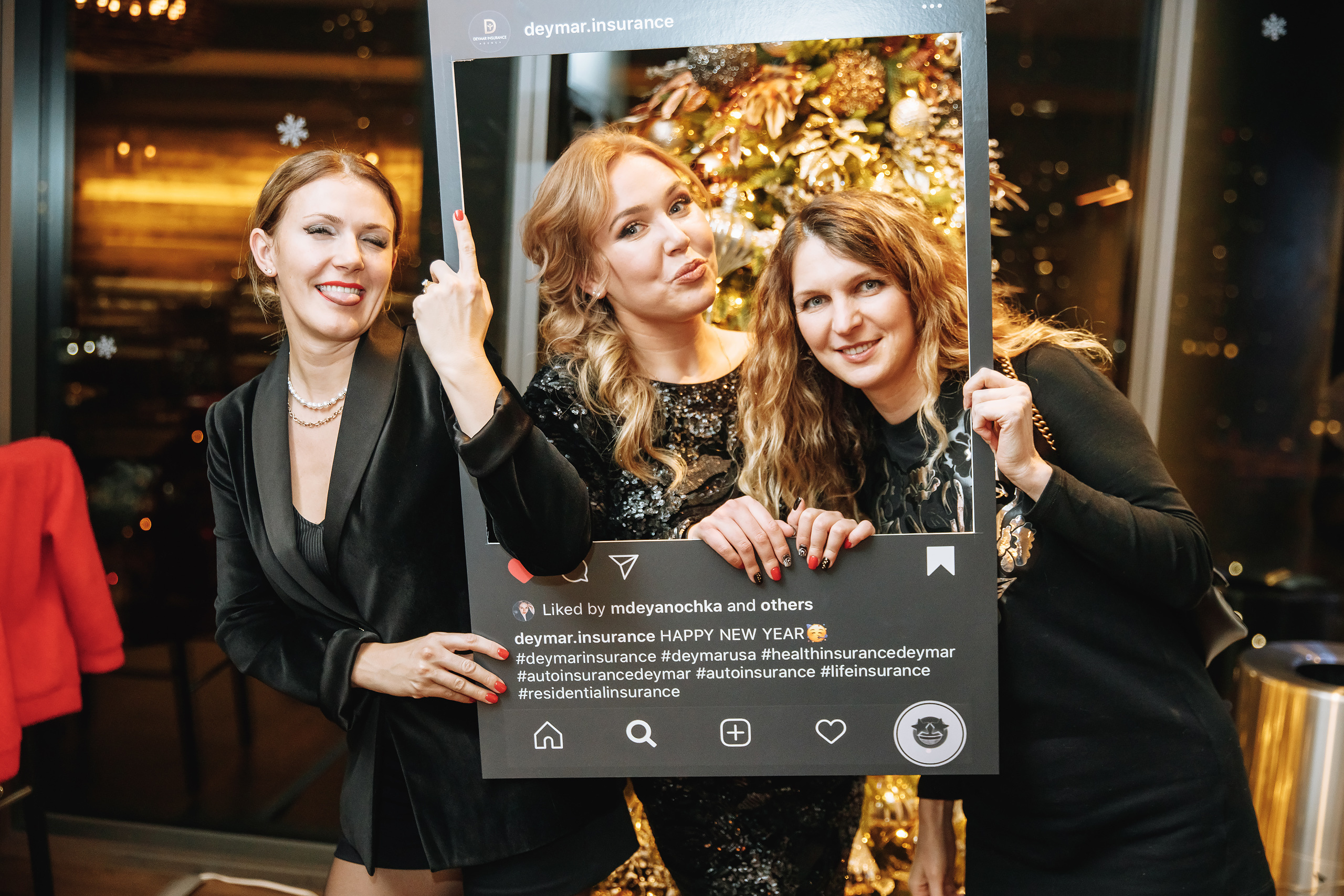 Deymar Insurance Agency. Wedding family event photographer in Chicago Nick Yushevich