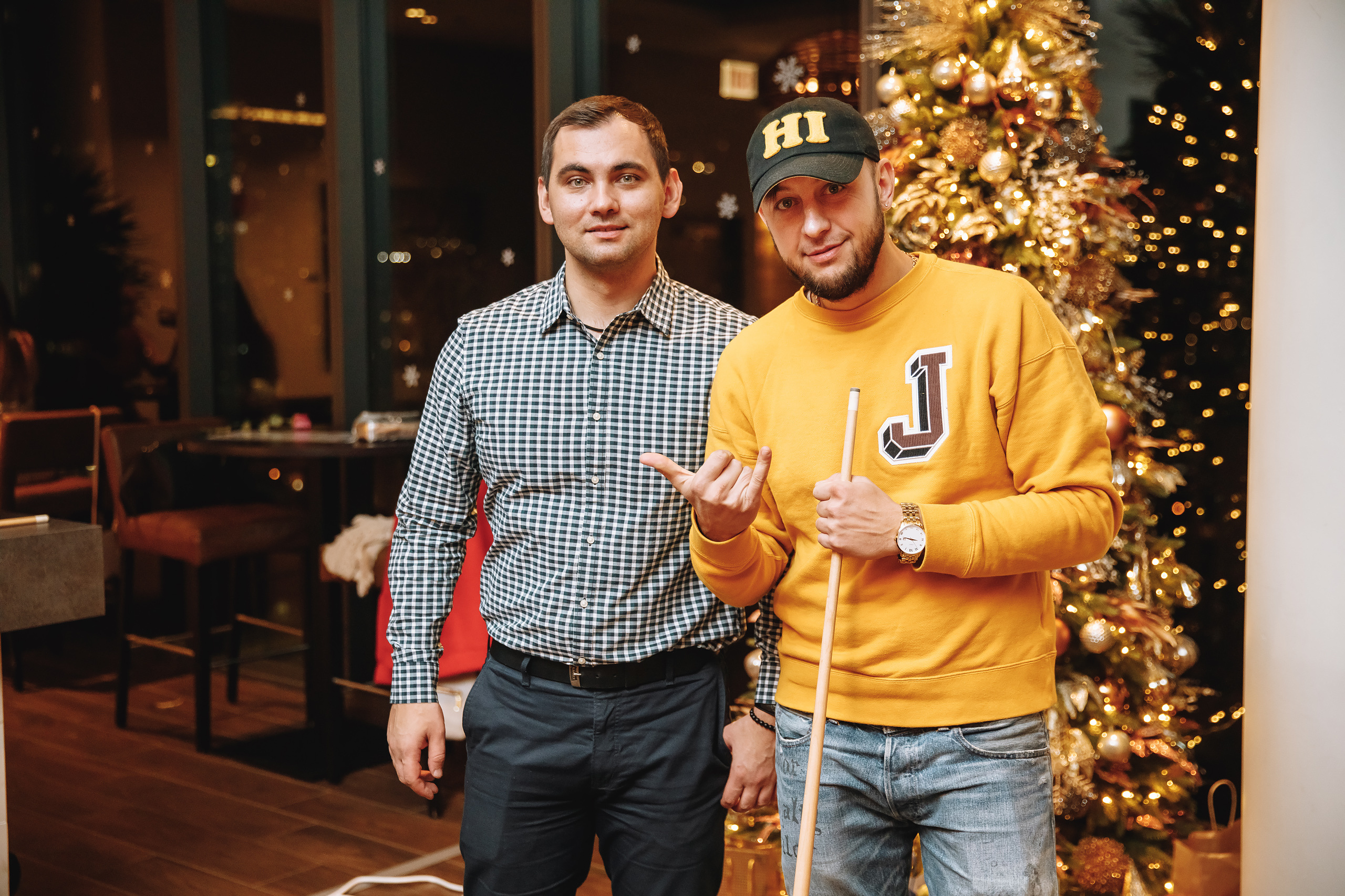 Deymar Insurance Agency. Wedding family event photographer in Chicago Nick Yushevich