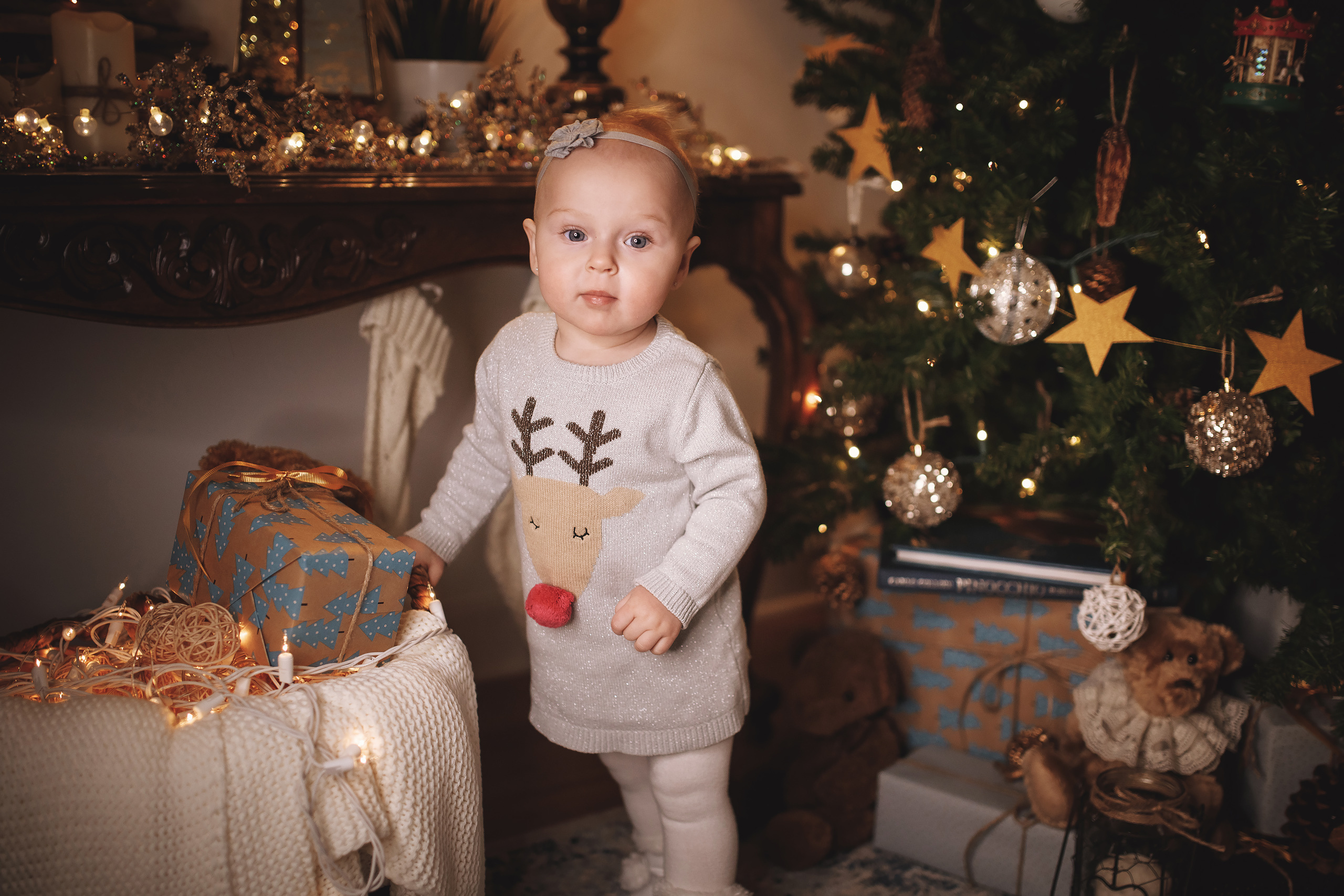 12.14.2019 Christmas Family Photoshoot 20. Wedding family event photographer in Chicago Nick Yushevich