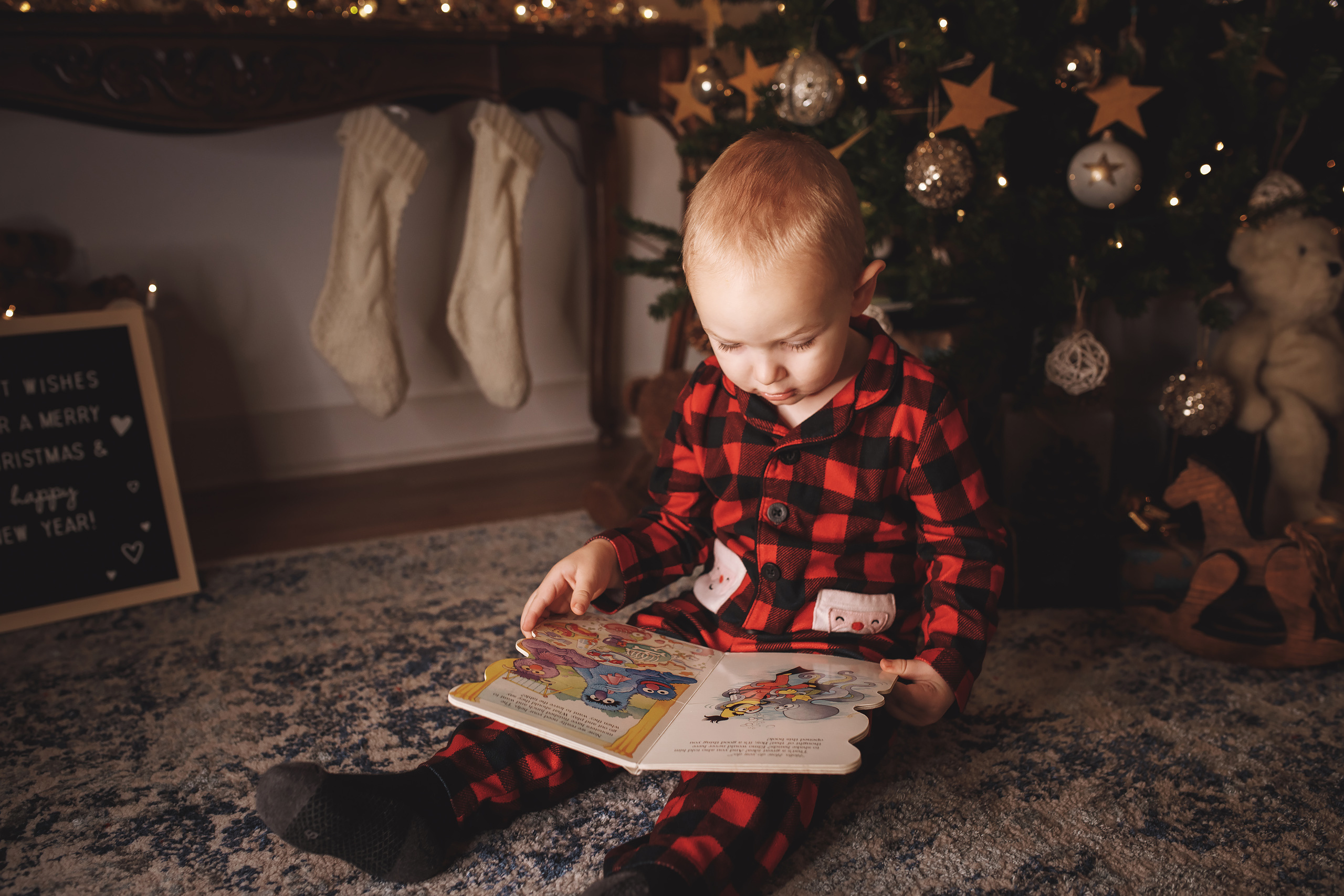 12.14.2019 Christmas Family Photoshoot 22. Wedding family event photographer in Chicago Nick Yushevich