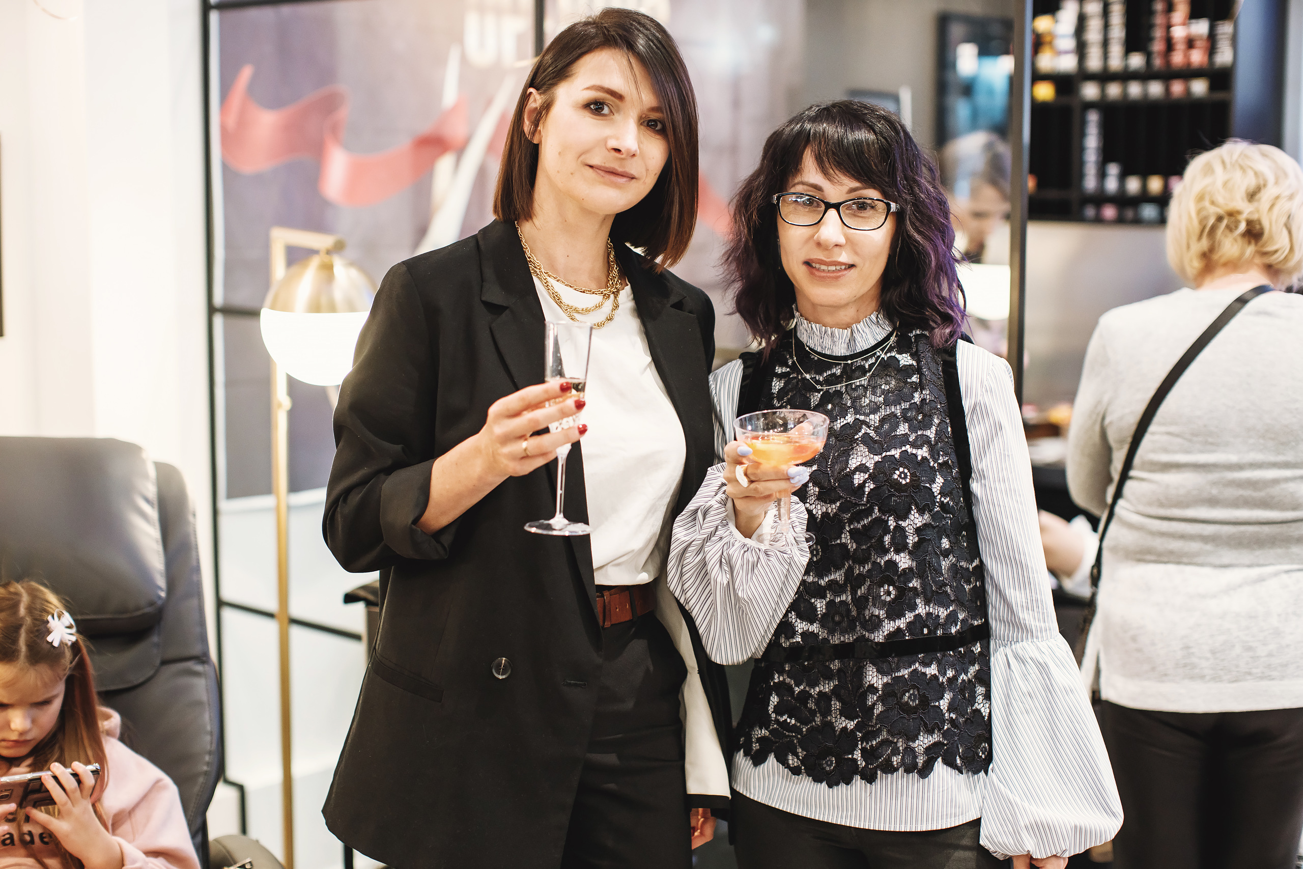 O&B style. Wedding family event photographer in Chicago Nick Yushevich