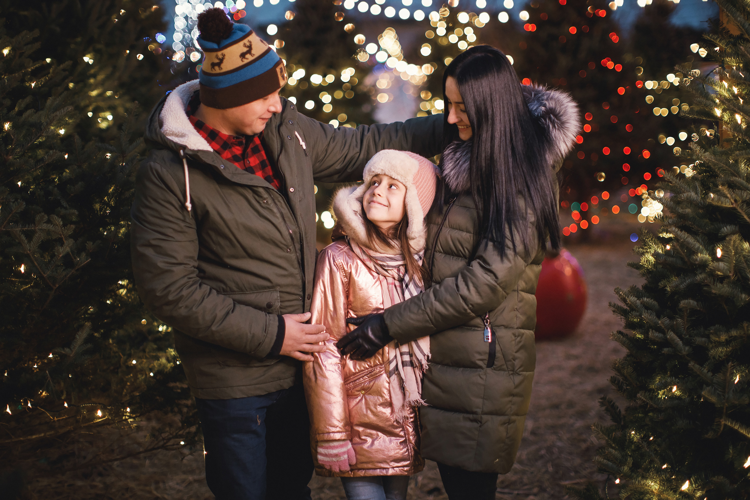 12.15.2019 Christmas Family Photoshoot. Wedding family event photographer in Chicago Nick Yushevich