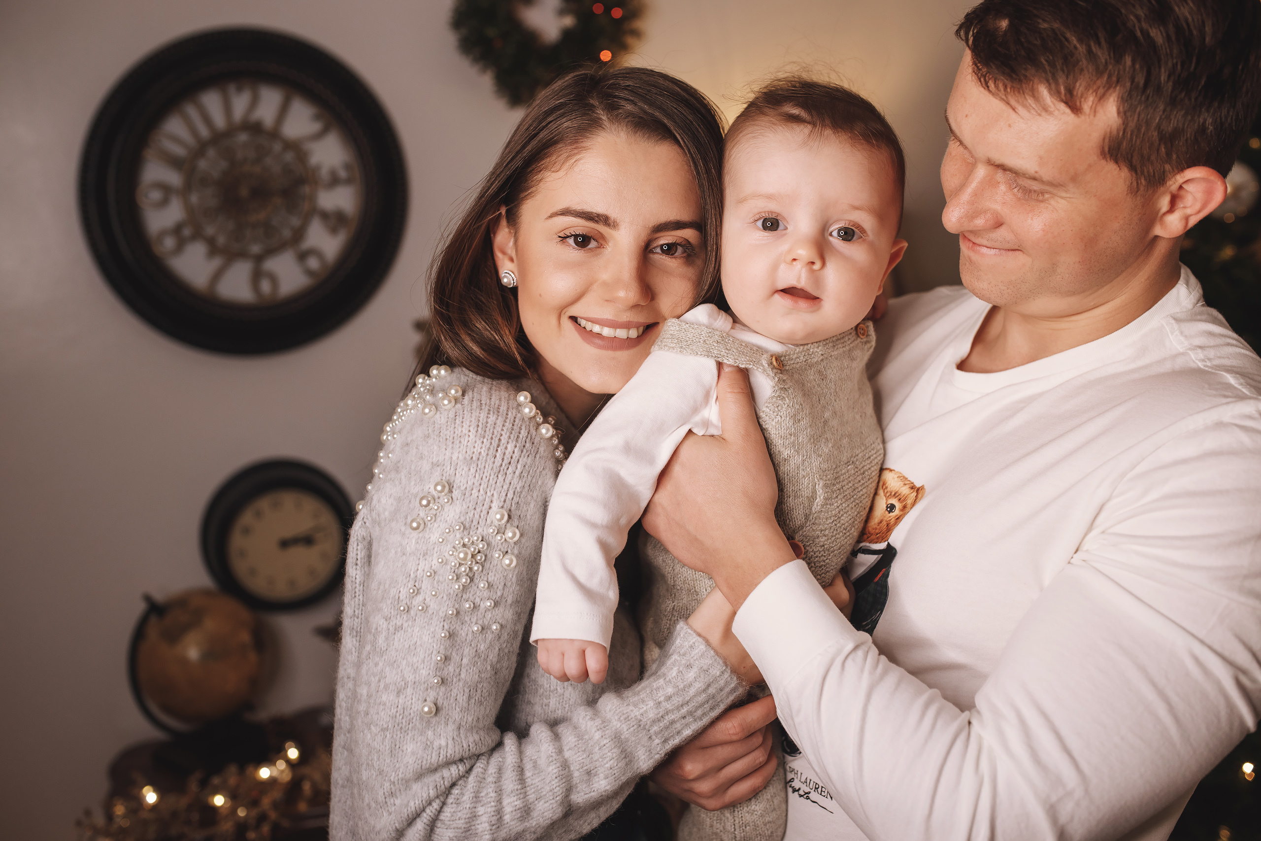 12.14.2019 Christmas Family Photoshoot 21. Wedding family event photographer in Chicago Nick Yushevich