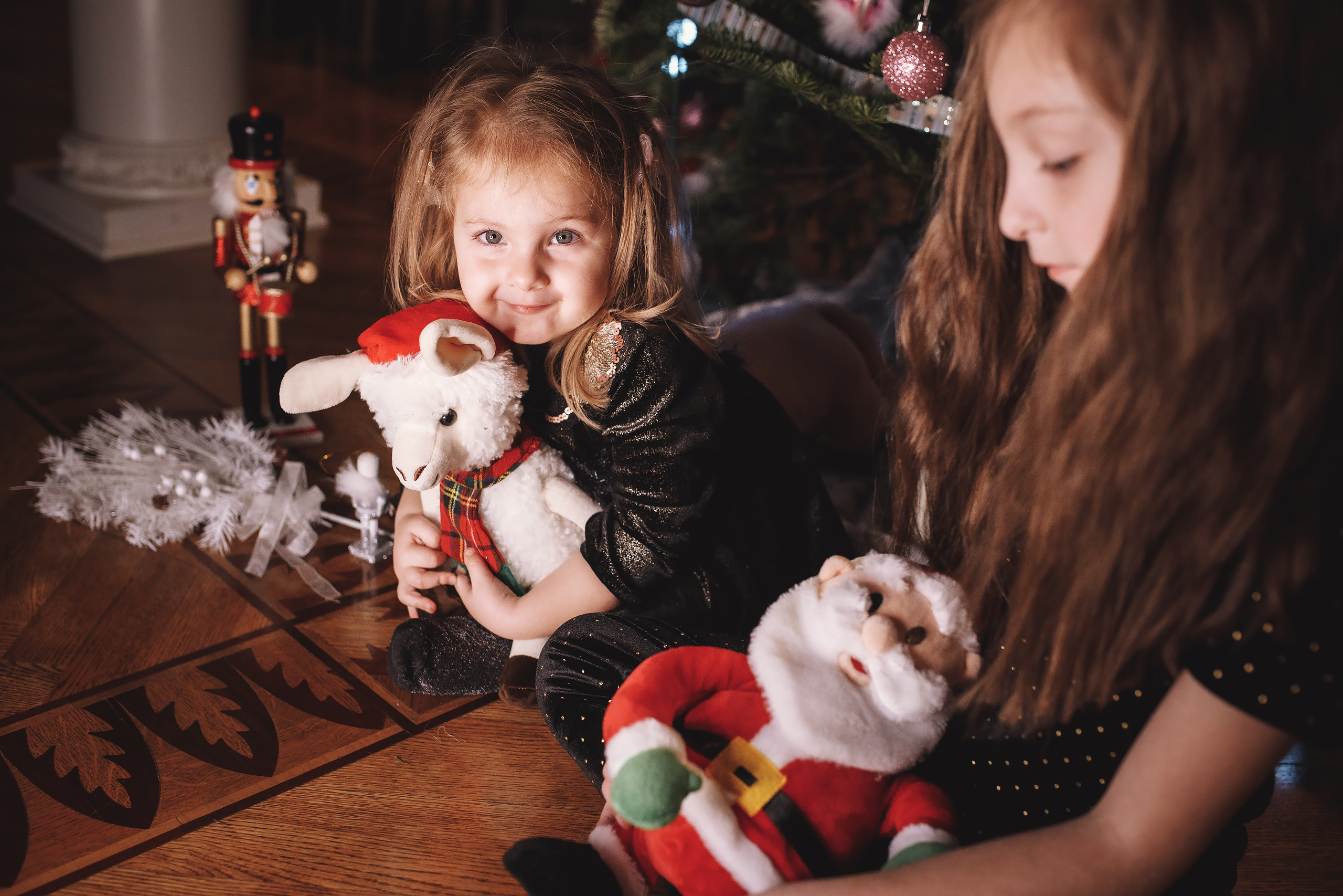 12.05.2019 Christmas Family Photoshoot. Wedding family event photographer in Chicago Nick Yushevich