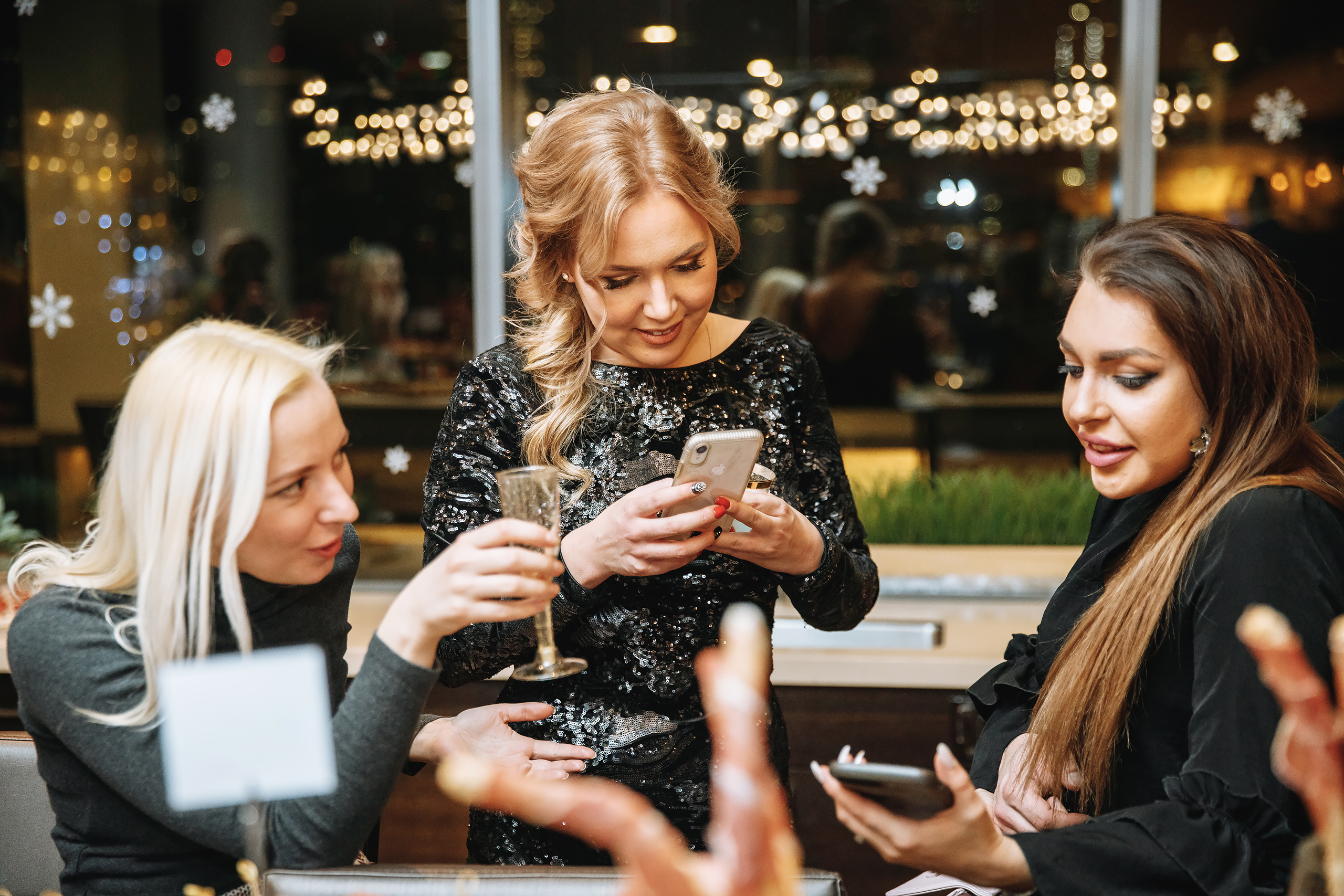 Deymar Insurance Agency. Wedding family event photographer in Chicago Nick Yushevich