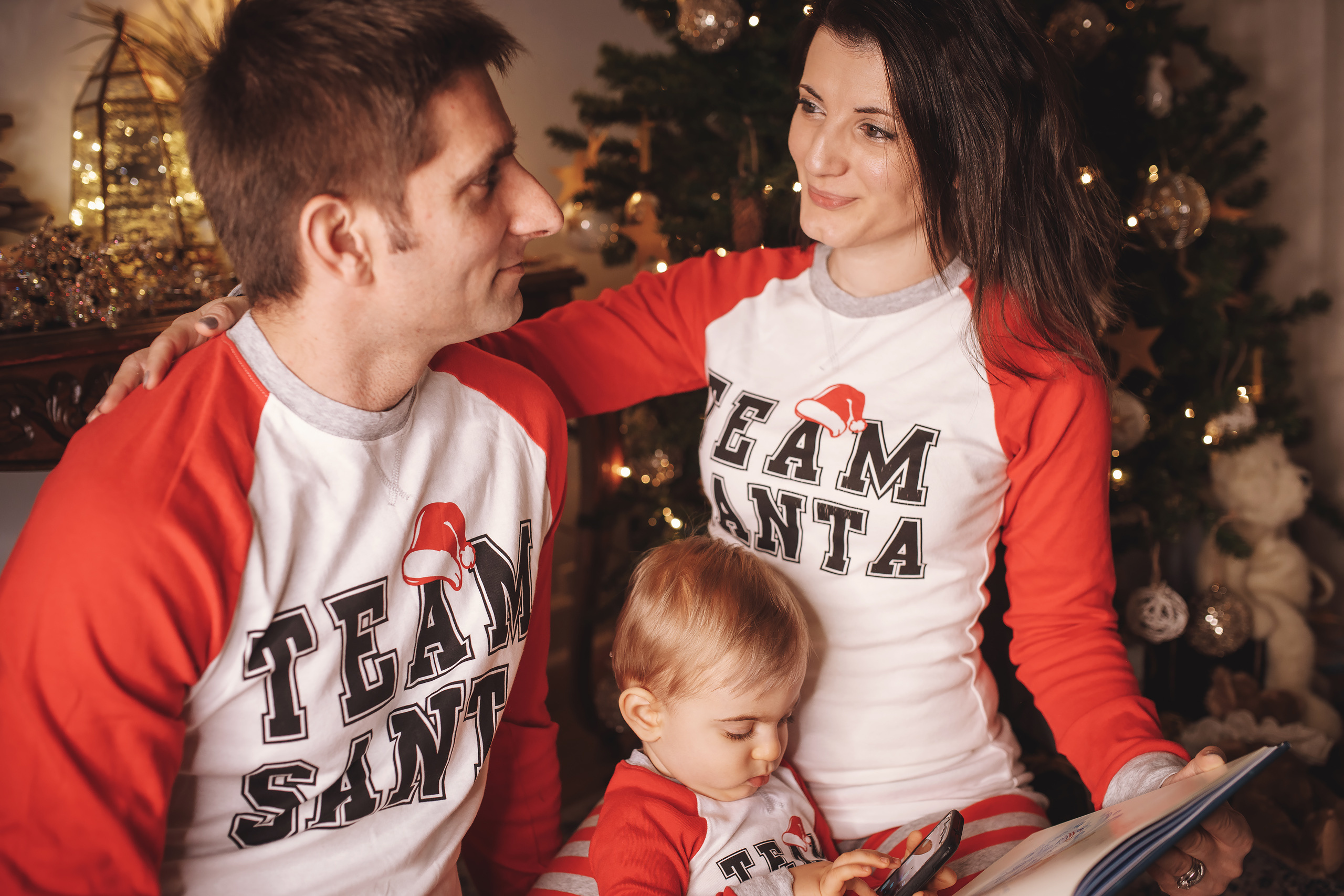 12.10.2019 Christmas Family Photoshoot 16. Wedding family event photographer in Chicago Nick Yushevich